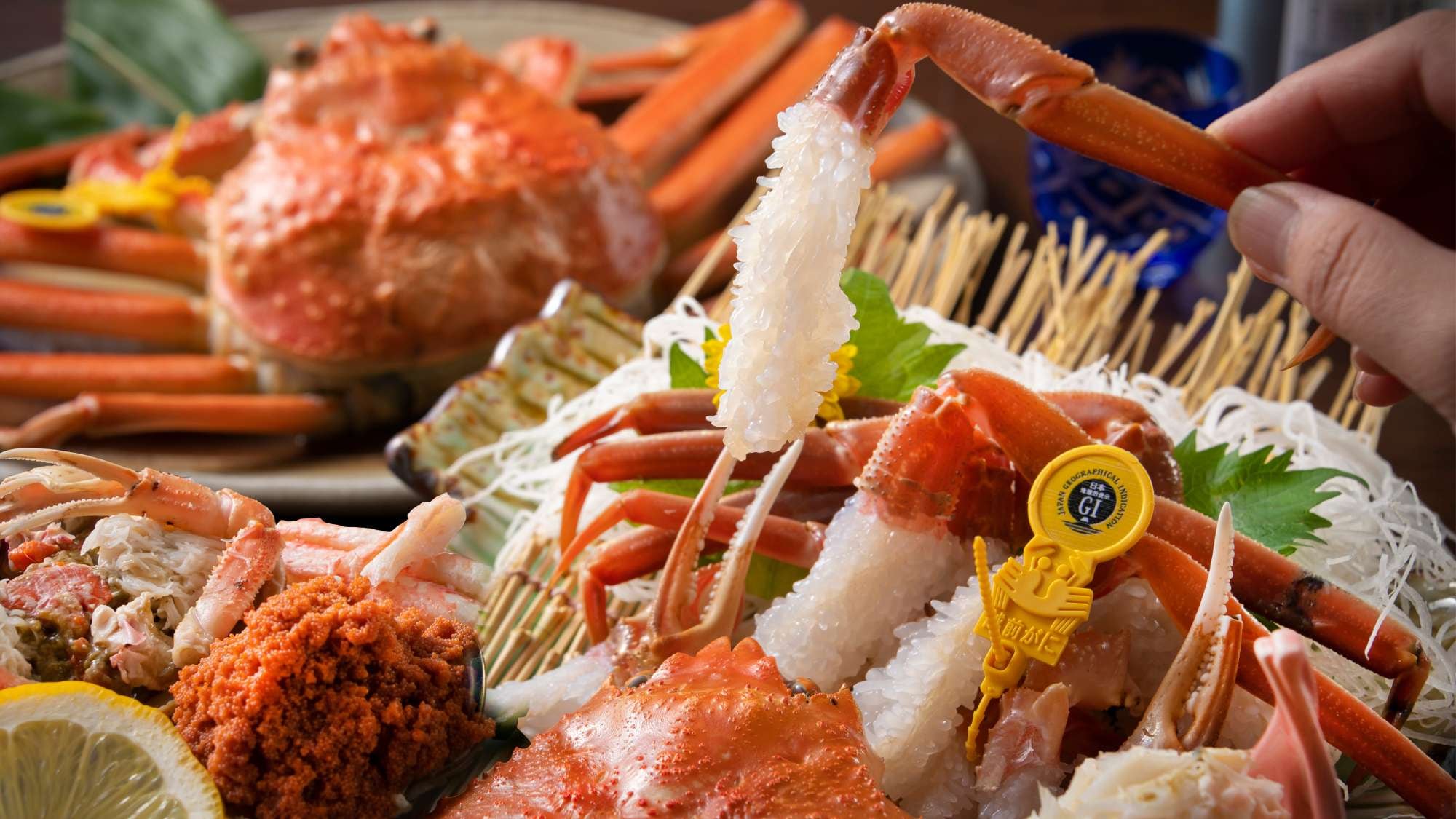 蟹刺しかゆで蟹をチョイスできる蟹満喫コース