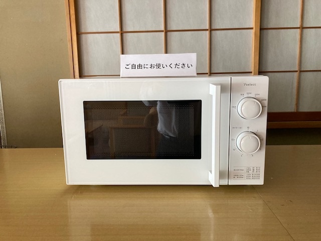 Cook your lunch in the microwave