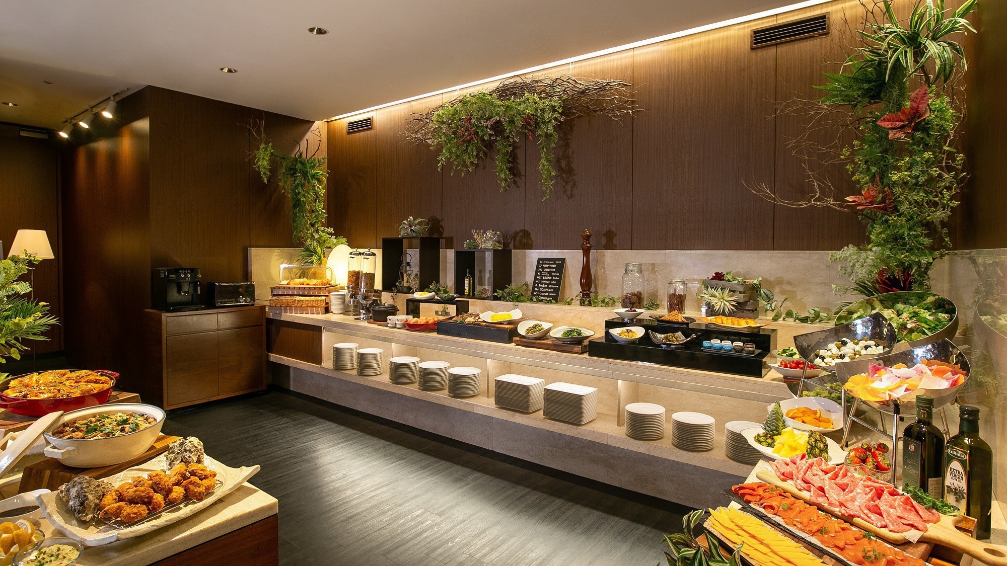 ◇早餐：「紐約咖啡館」內部照片（圖）