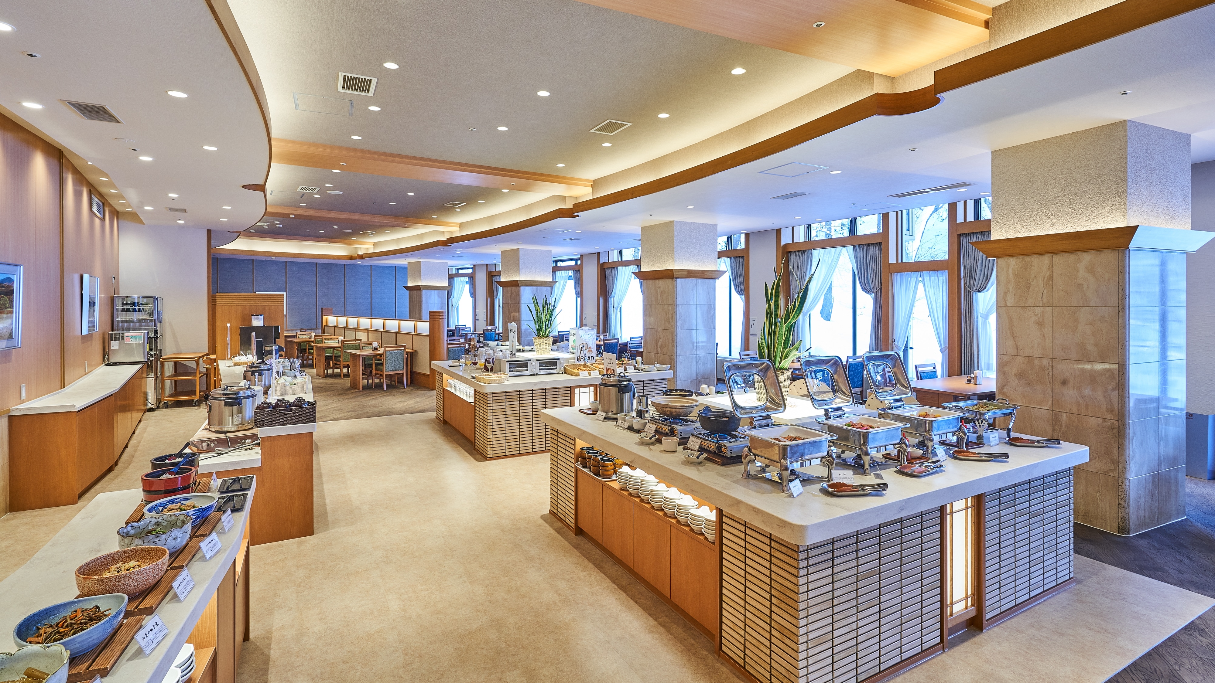 Renewal in October 2022! breakfast venue