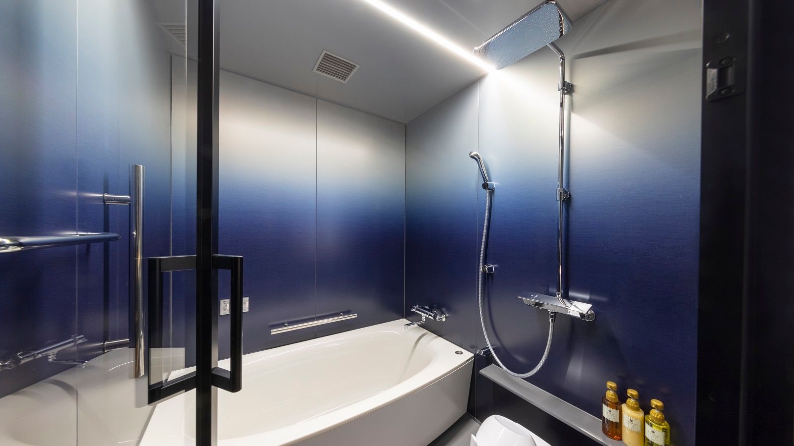 [Kamar Suite Intergate |. Kamar Mandi]