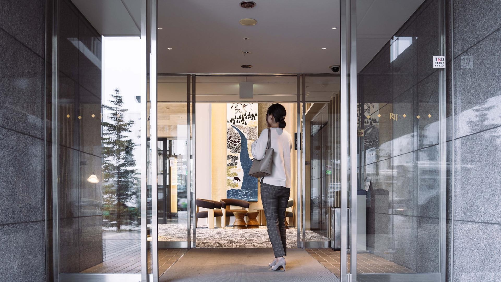 [Entrance] Welcome to Richmond Hotel Obihiro Ekimae!