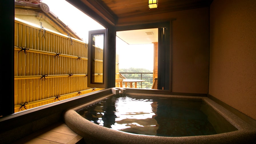 ■ Tsuruage kakurei with open-air bath ■ -Heian-2 (semi-open-air bath)