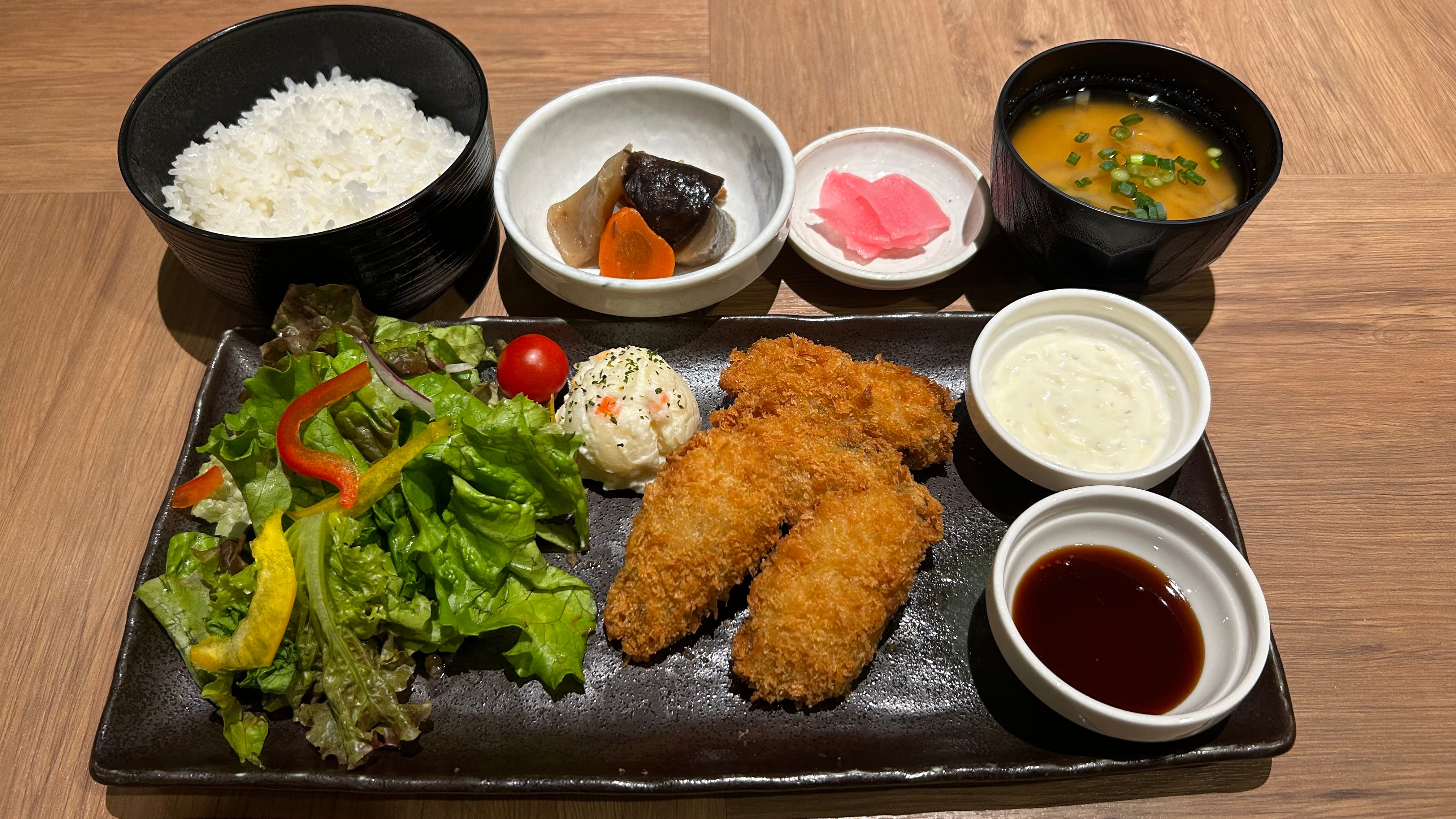 カキフライ定食