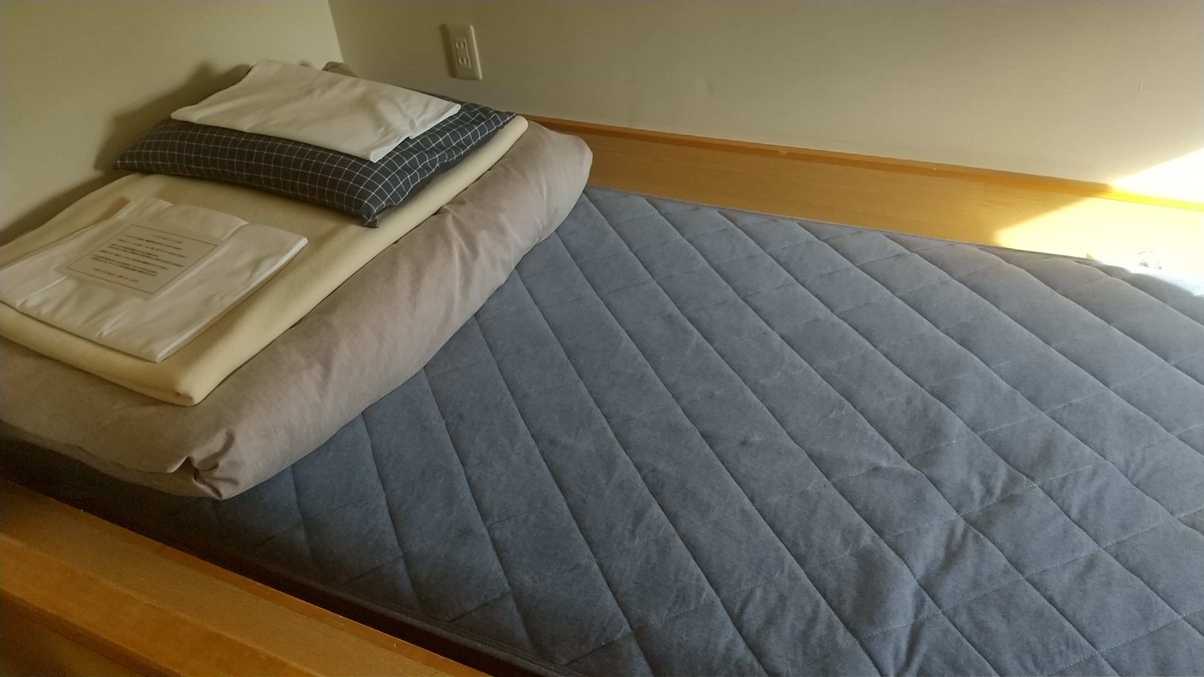 Bed (single)