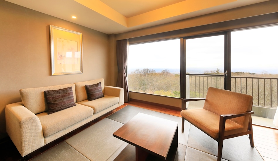 Customize | Deluxe Twin Room 3
