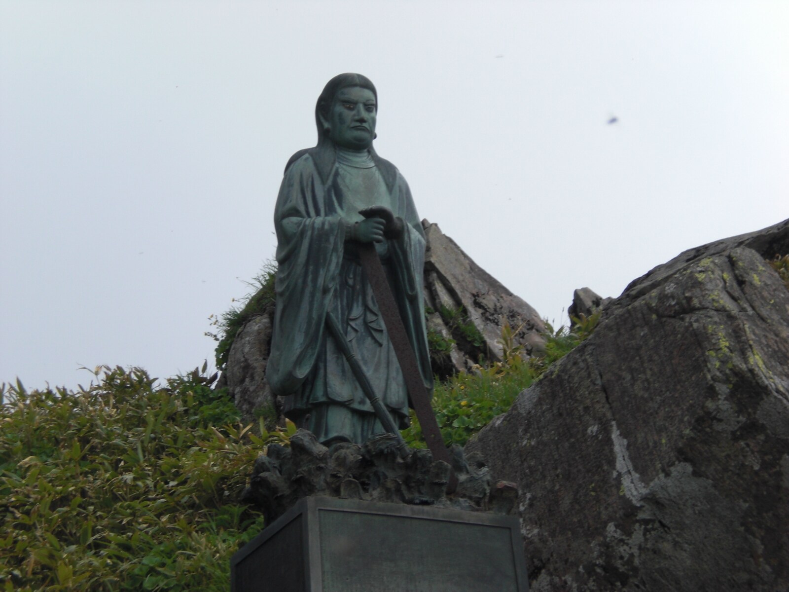 ภูเขาโฮทากะ ยามาโตะ ทาเครุ รูปปั้น