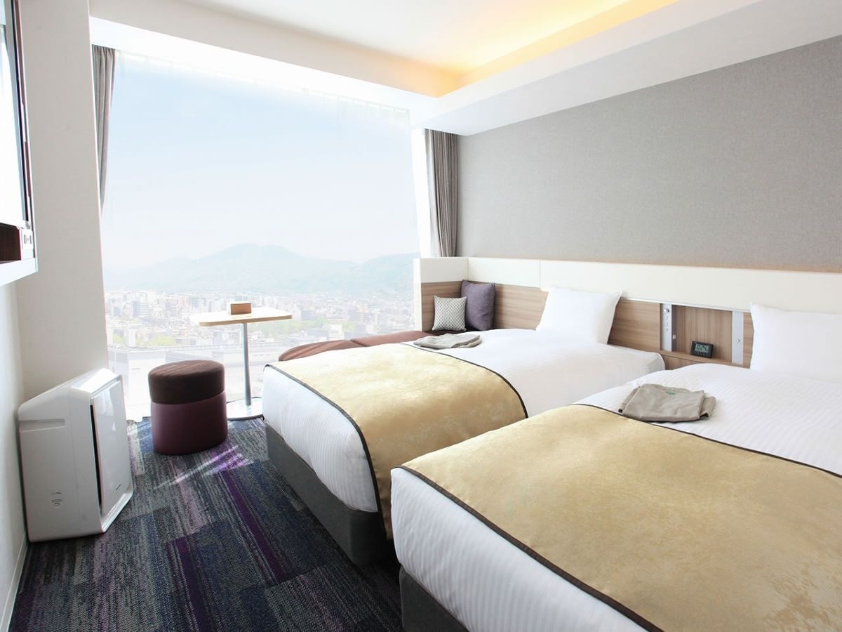 Premium twin room (image)