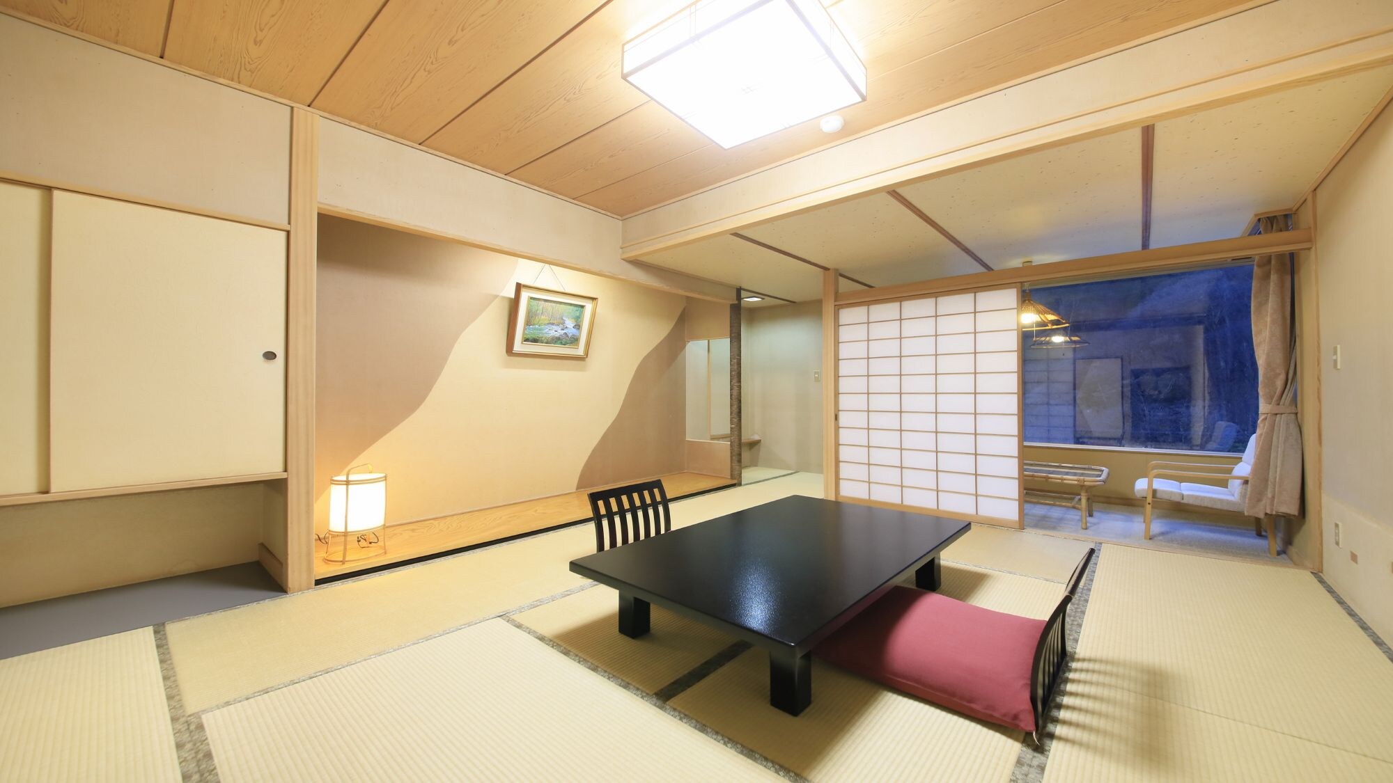 ■ Yasuragi Japanese-style room (10 tatami mats / 3, 5 and 6 floors) ■ Enjoy the mountains of Tanigawa Onsen