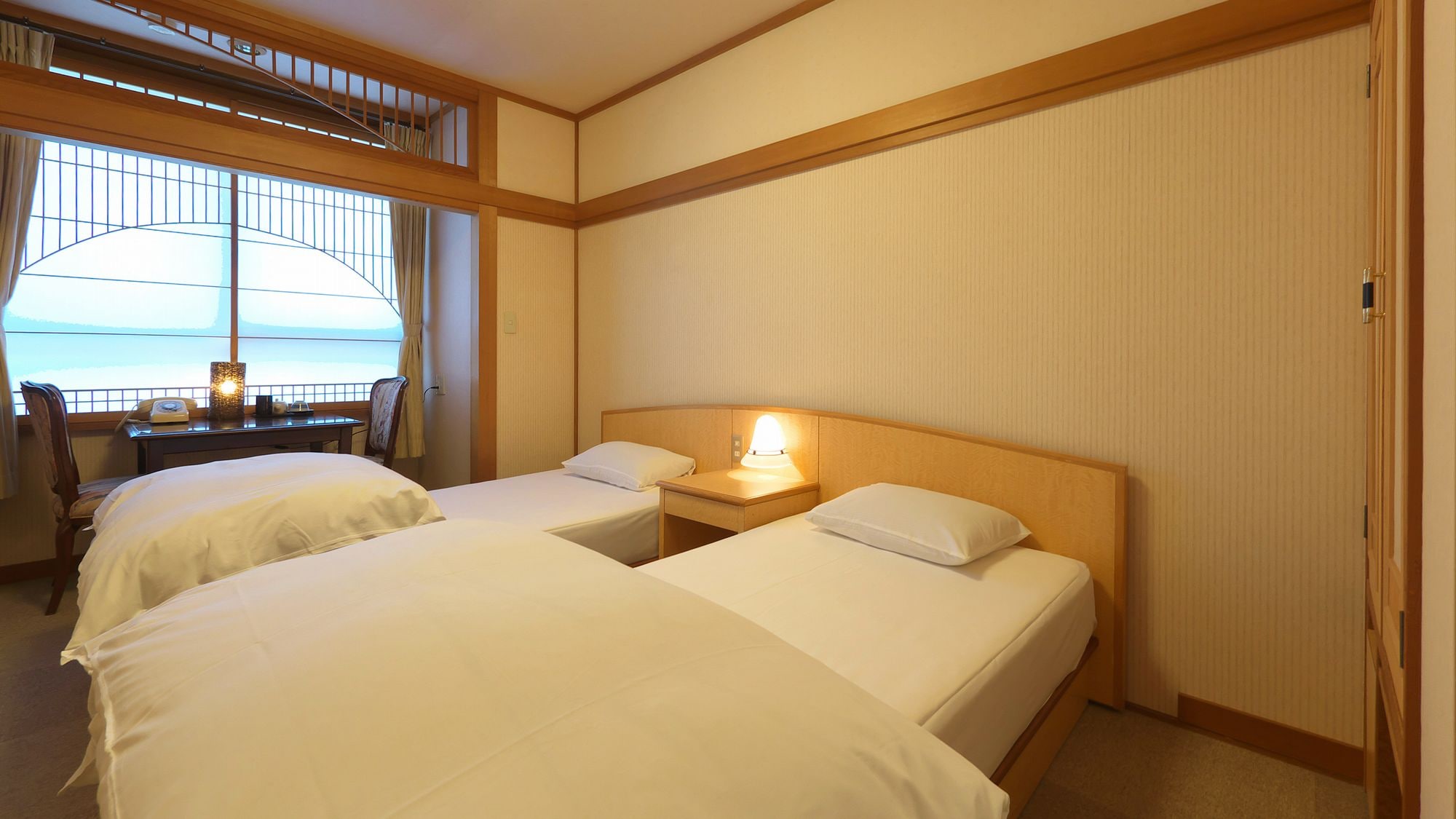 [Western-style room] * Western-style rooms are also available.