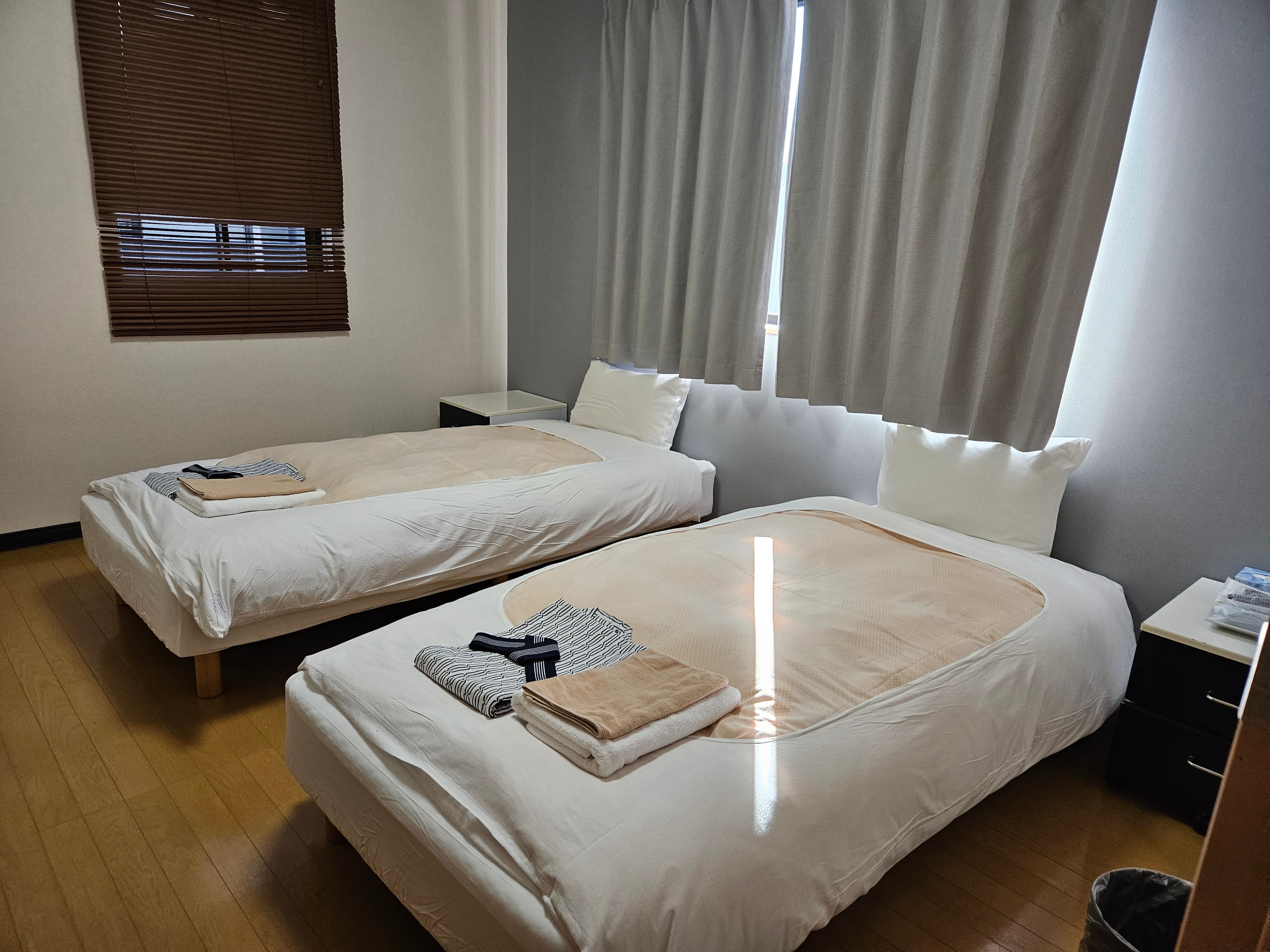 Bedroom(1)