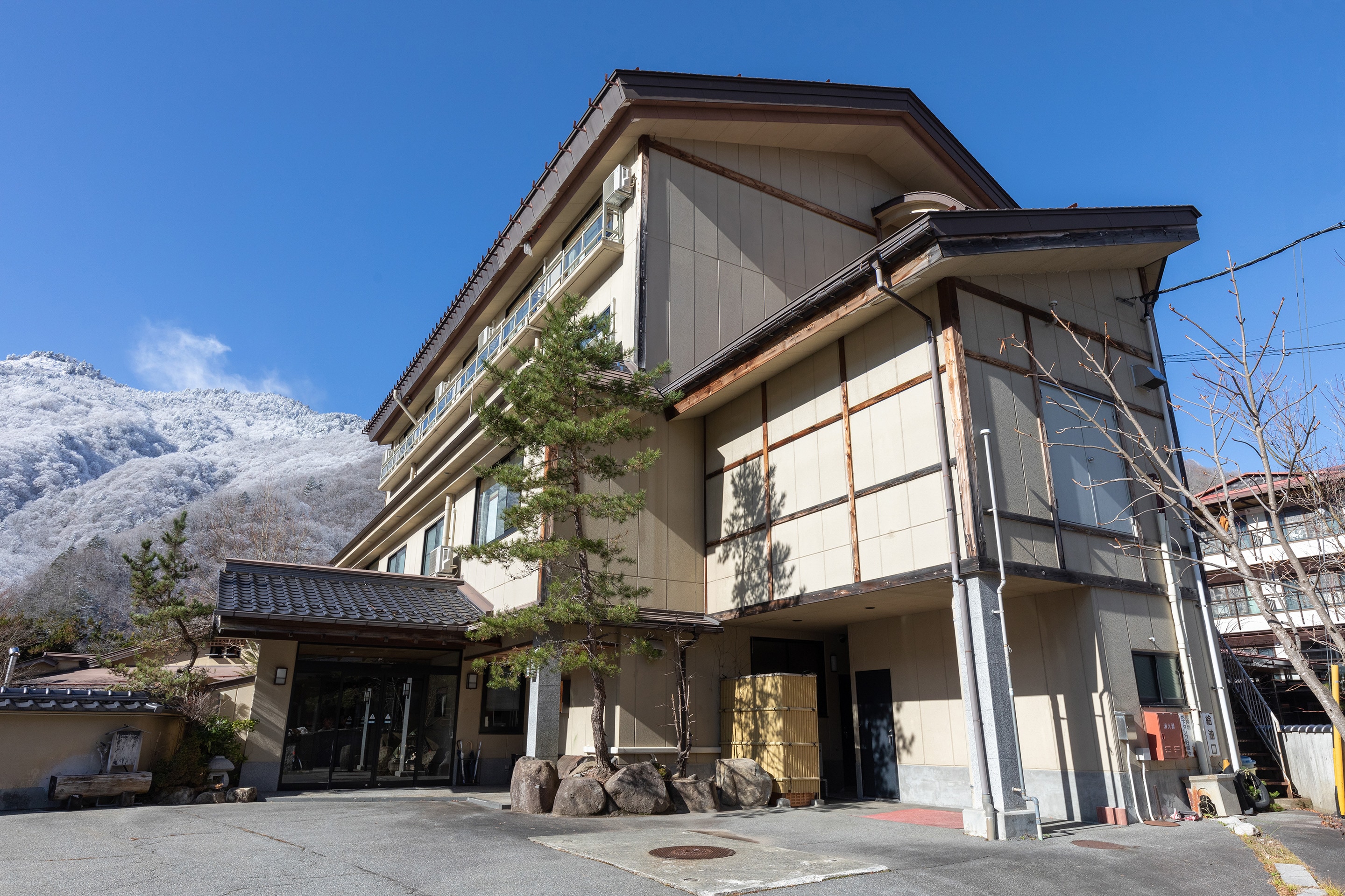 exterior