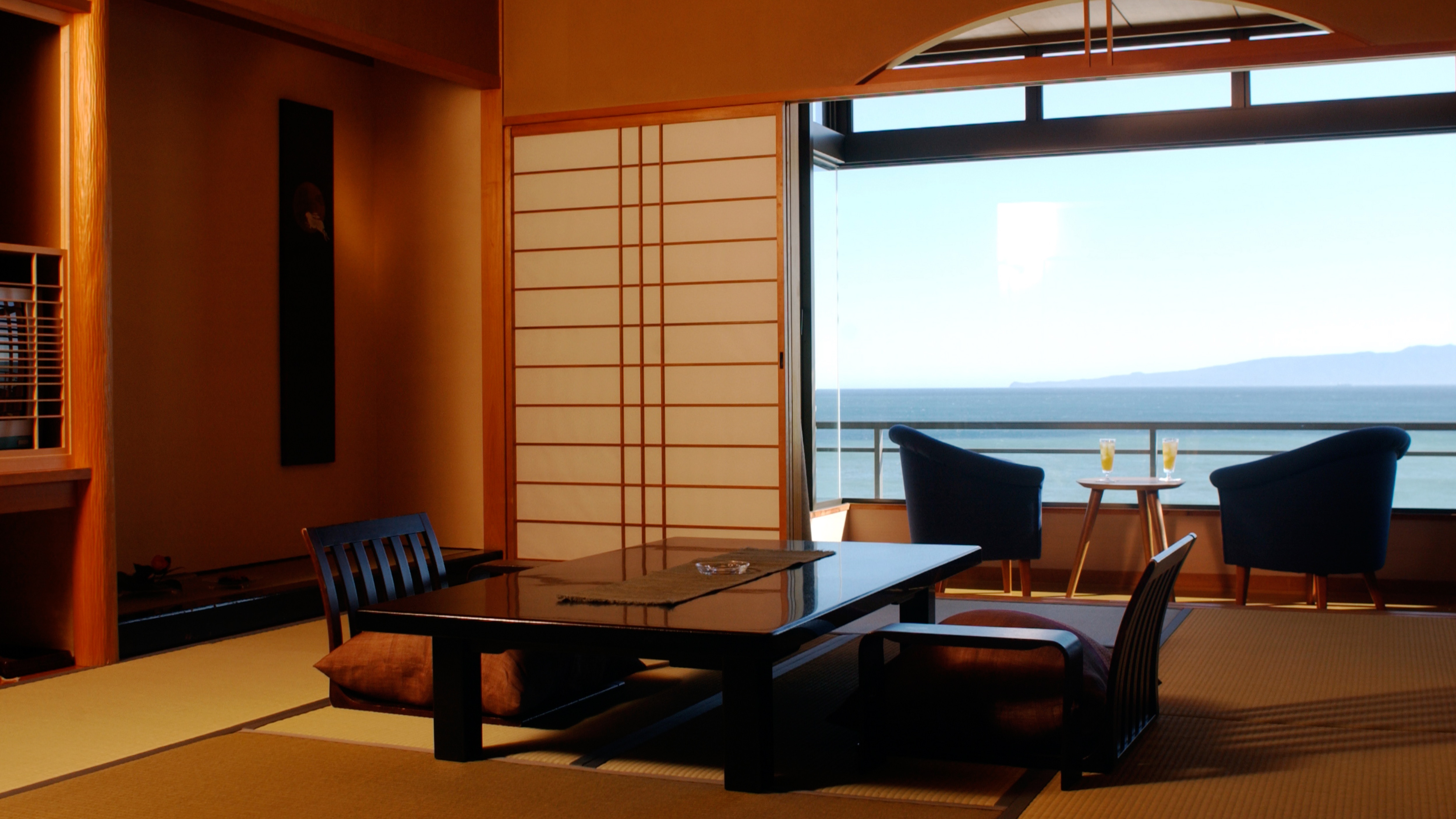 7th floor on the top floor / 10 tatami Japanese-style room with a spectacular view of Oshima and the sea + wide rim