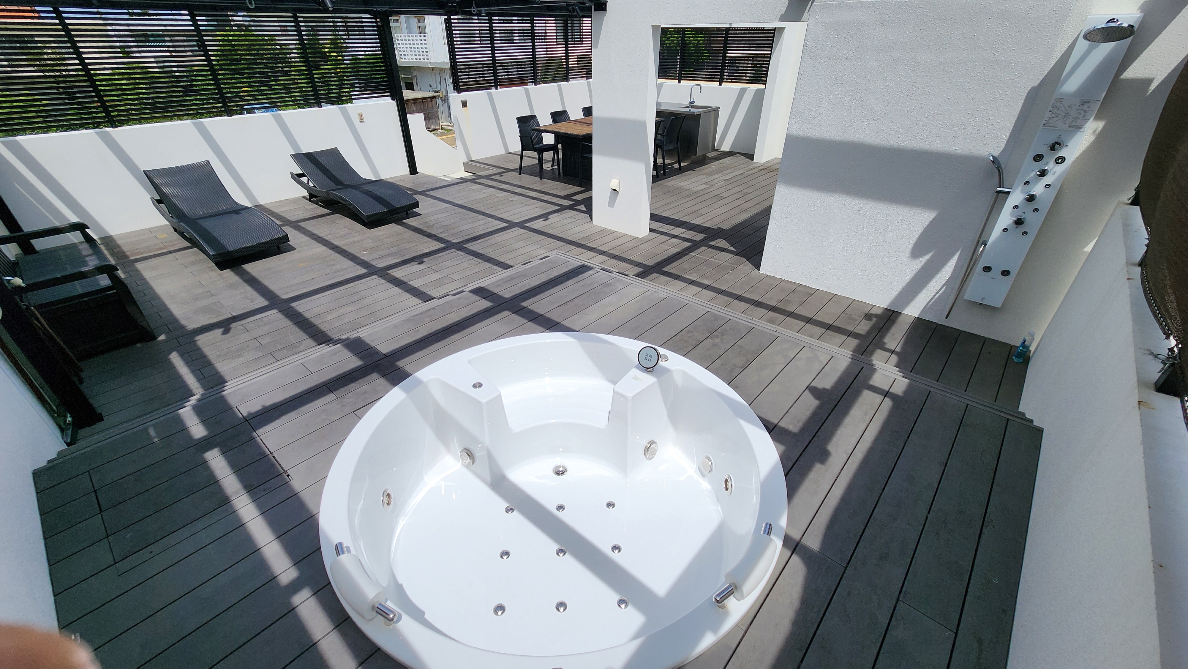 Roof terrace