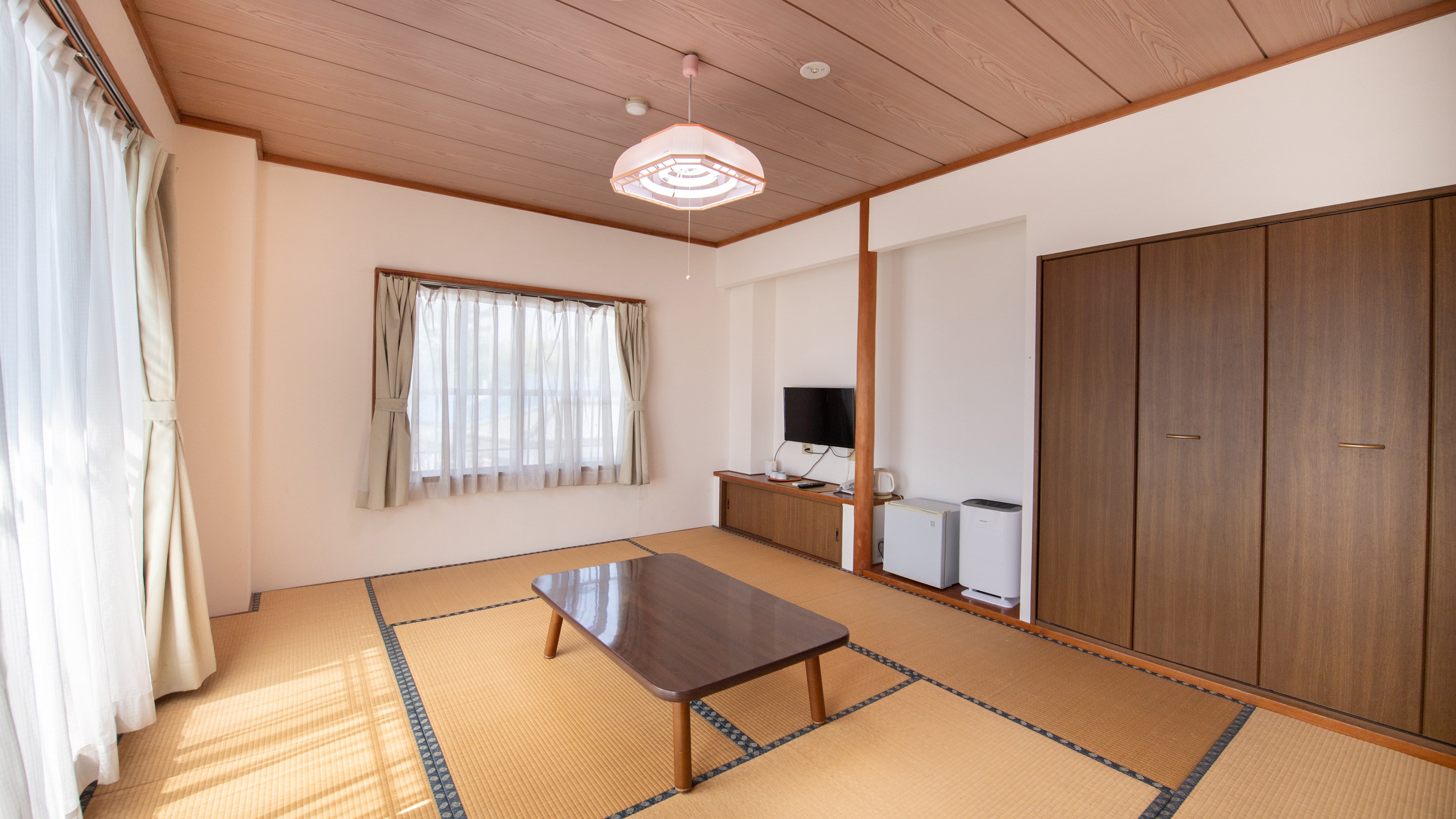 [Annex/Non-smoking] Japanese-style room for 1-5 people