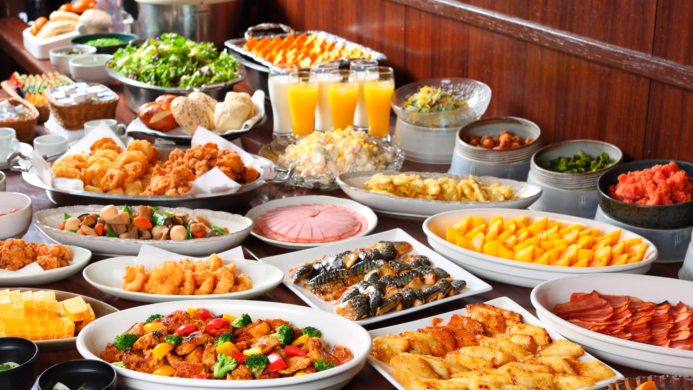 Breakfast buffet (example)