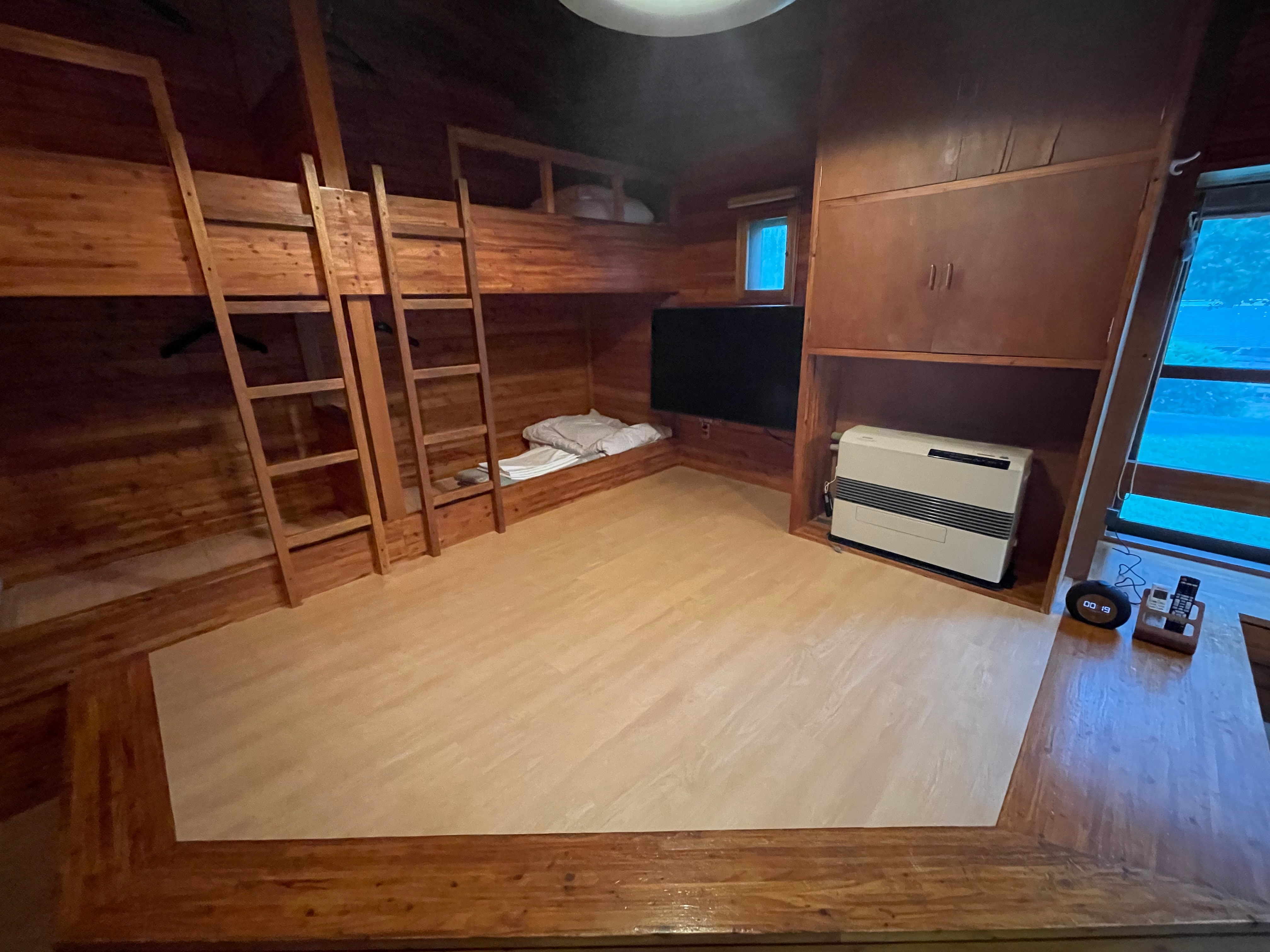 [Cabin] 29 square meters + private terrace [bathroom, toilet and kitchen included]