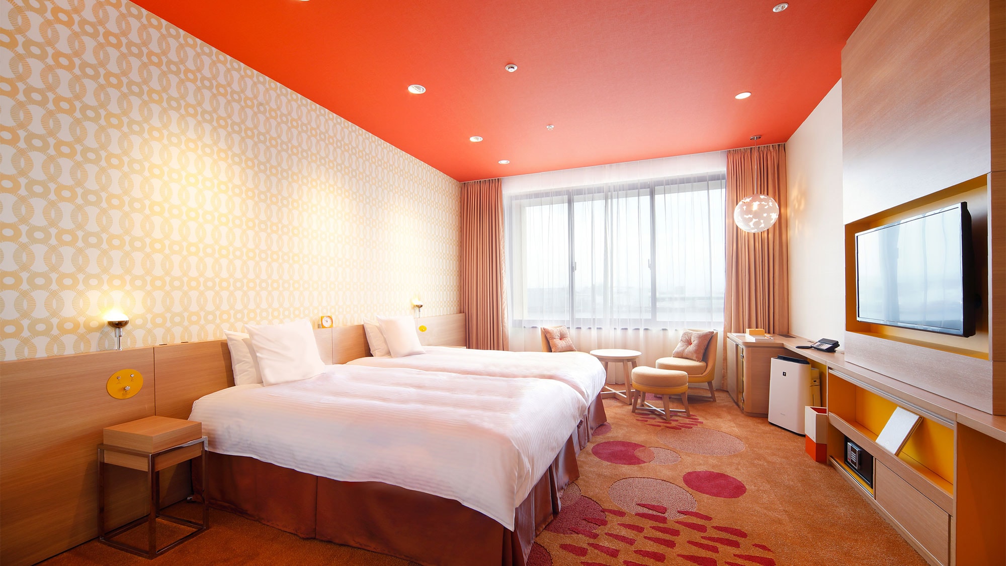 Vita Deluxe Twin (Lower Floor, Sunny Design)