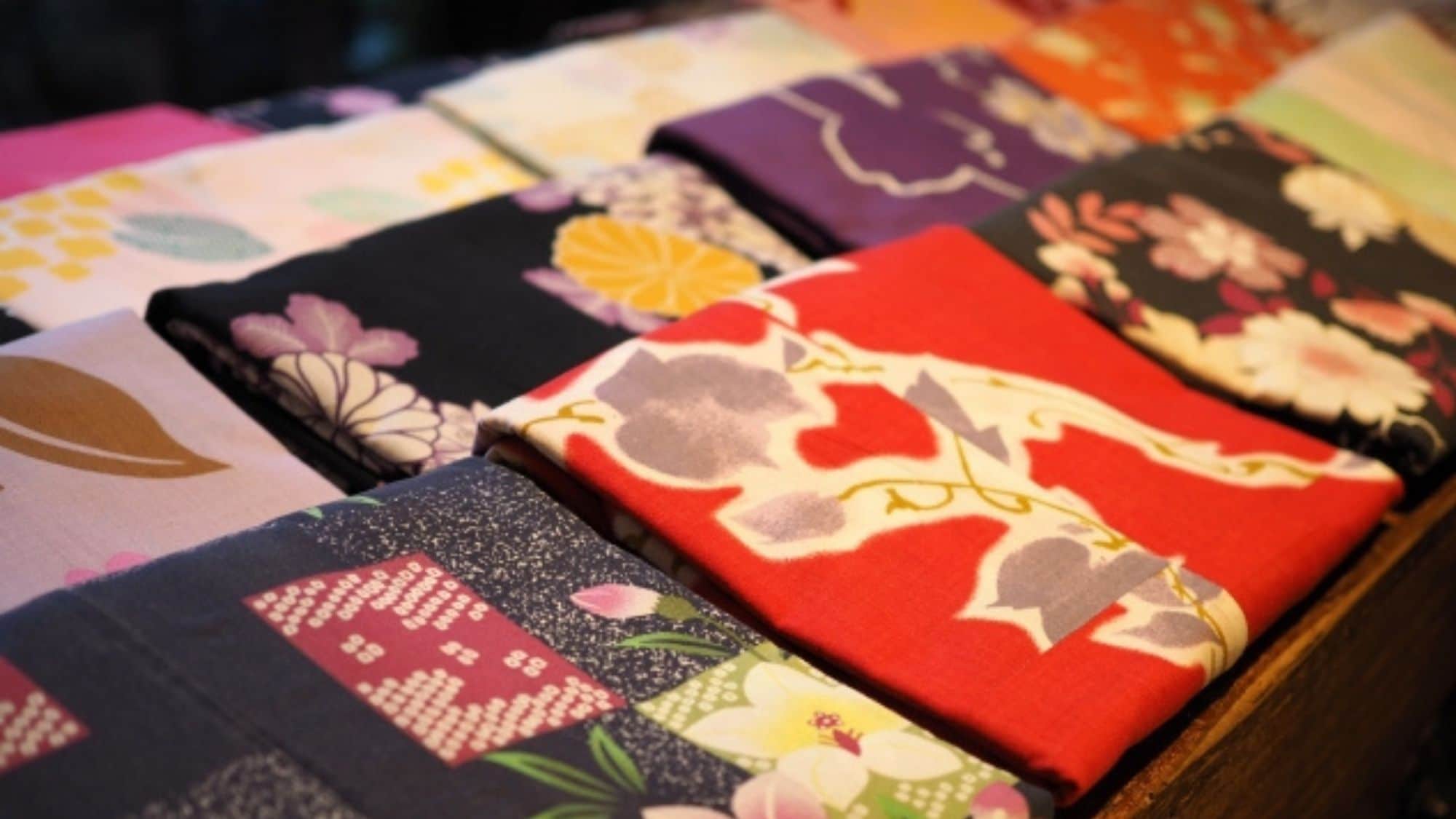 An example of a colored yukata