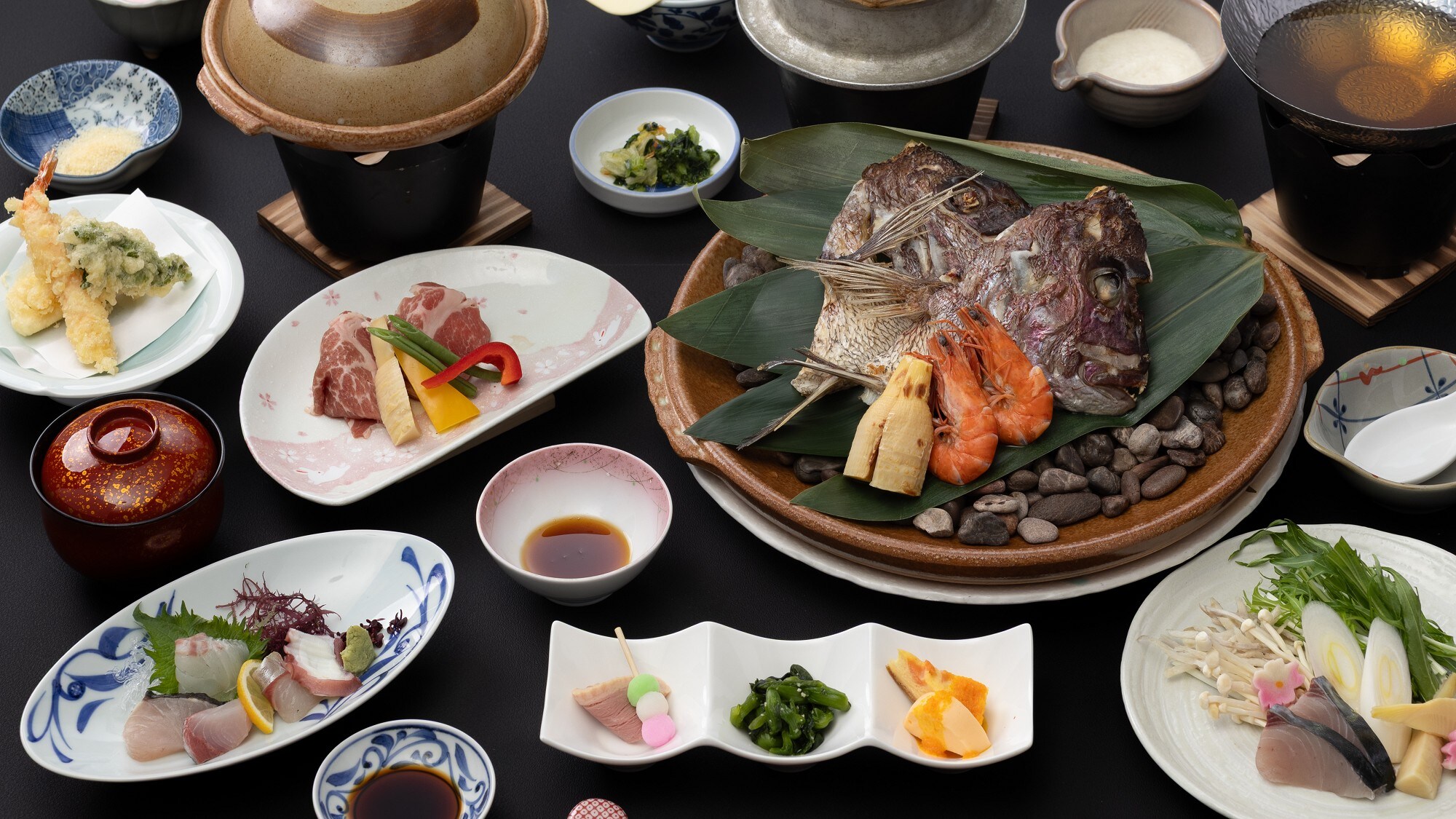 [Seika no Zen] A standard banquet course using seafood and mountain produce from the Setouchi region. (Photo is for illustrative purposes only.)