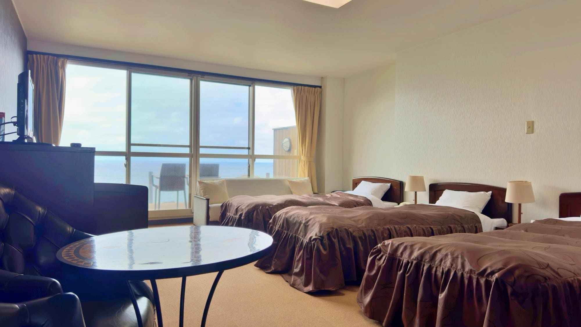 [Cool Breeze] Fourth room + Sun deck with a spectacular view (with bathroom and toilet)