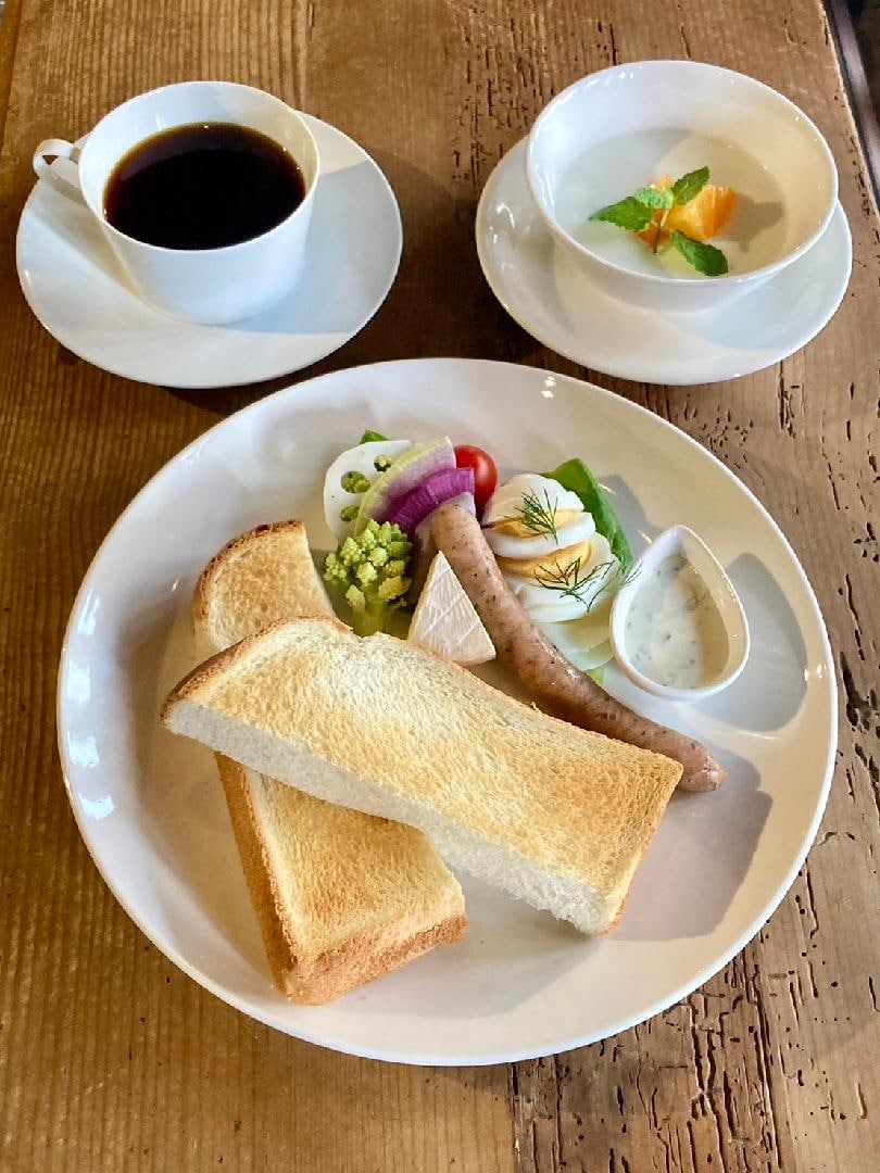 Western breakfast