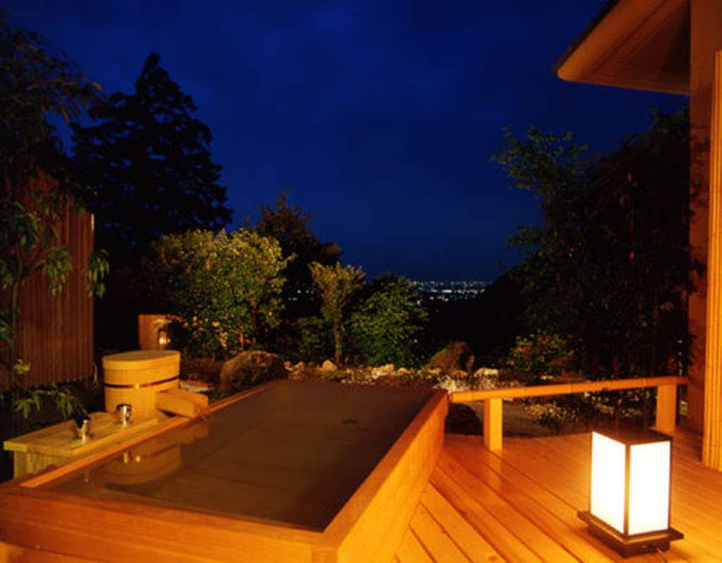 Fuka (12.5 tatami mats + 6 tatami mats + open-air hot springs)