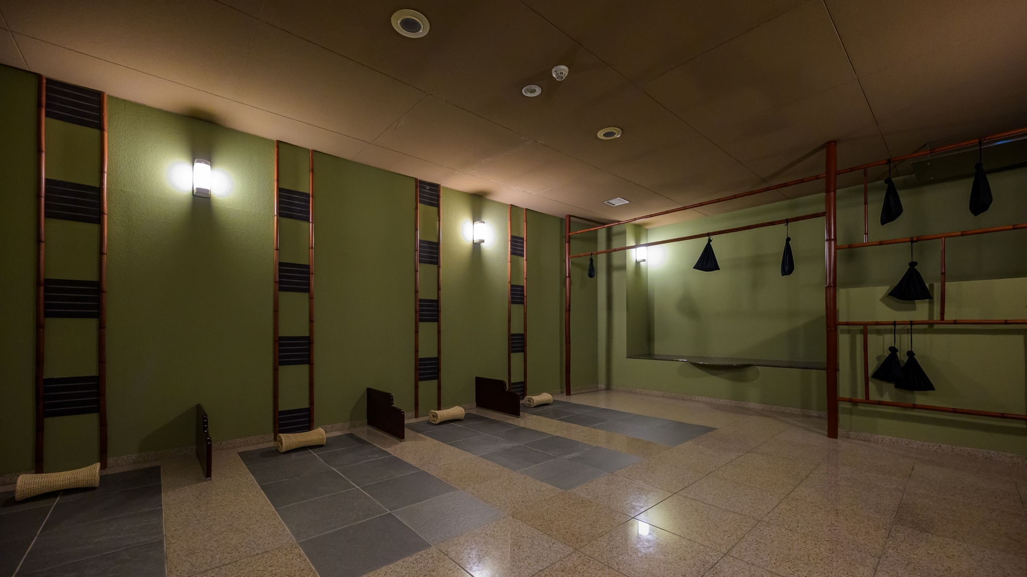 *【石桑拿】「星艦」（需另行收費，需提前預約）