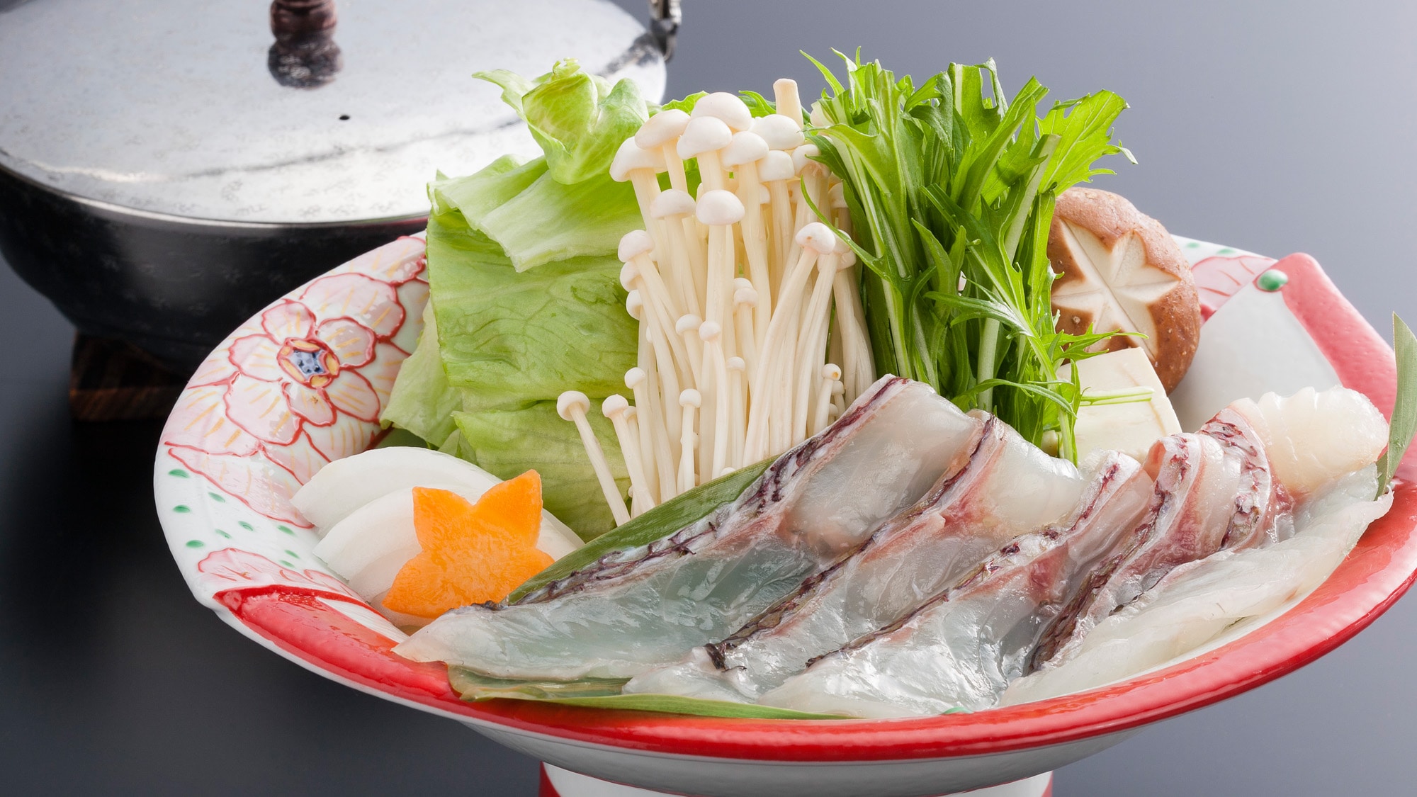 Sakura snapper shabu-shabu hotpot (food image)