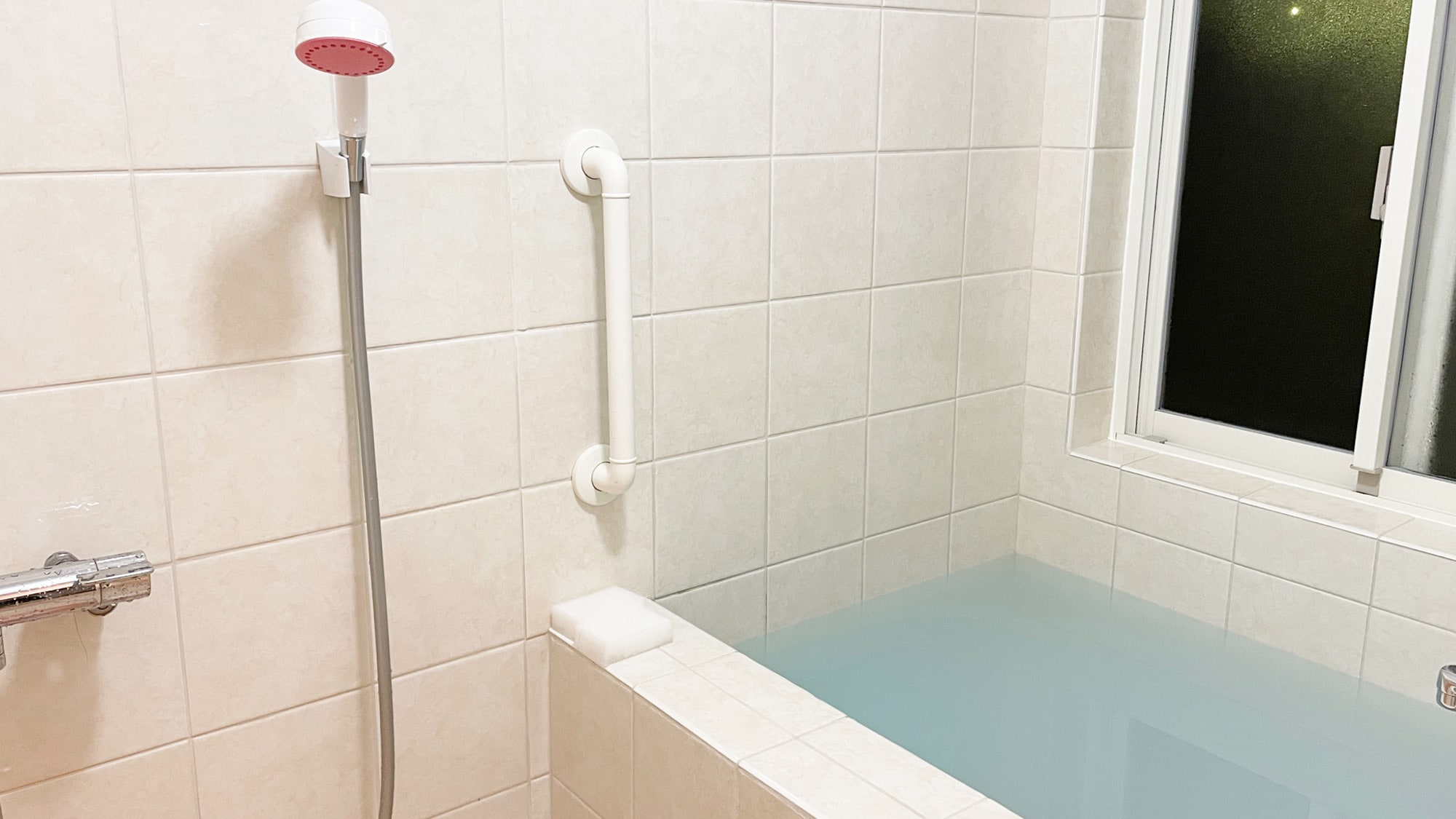 ・[Bathroom] Bathroom with bathtub, feel refreshed by soaking in the bathtub!