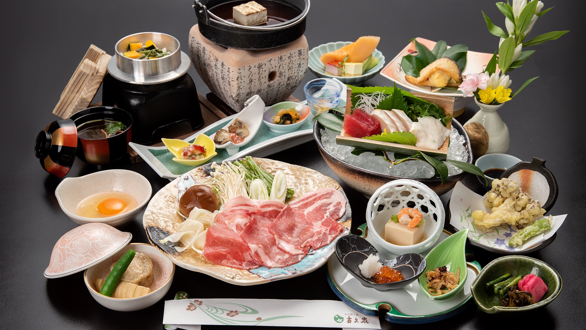 * [Supper example] Japanese pork mochibuta sukiyaki is popular.