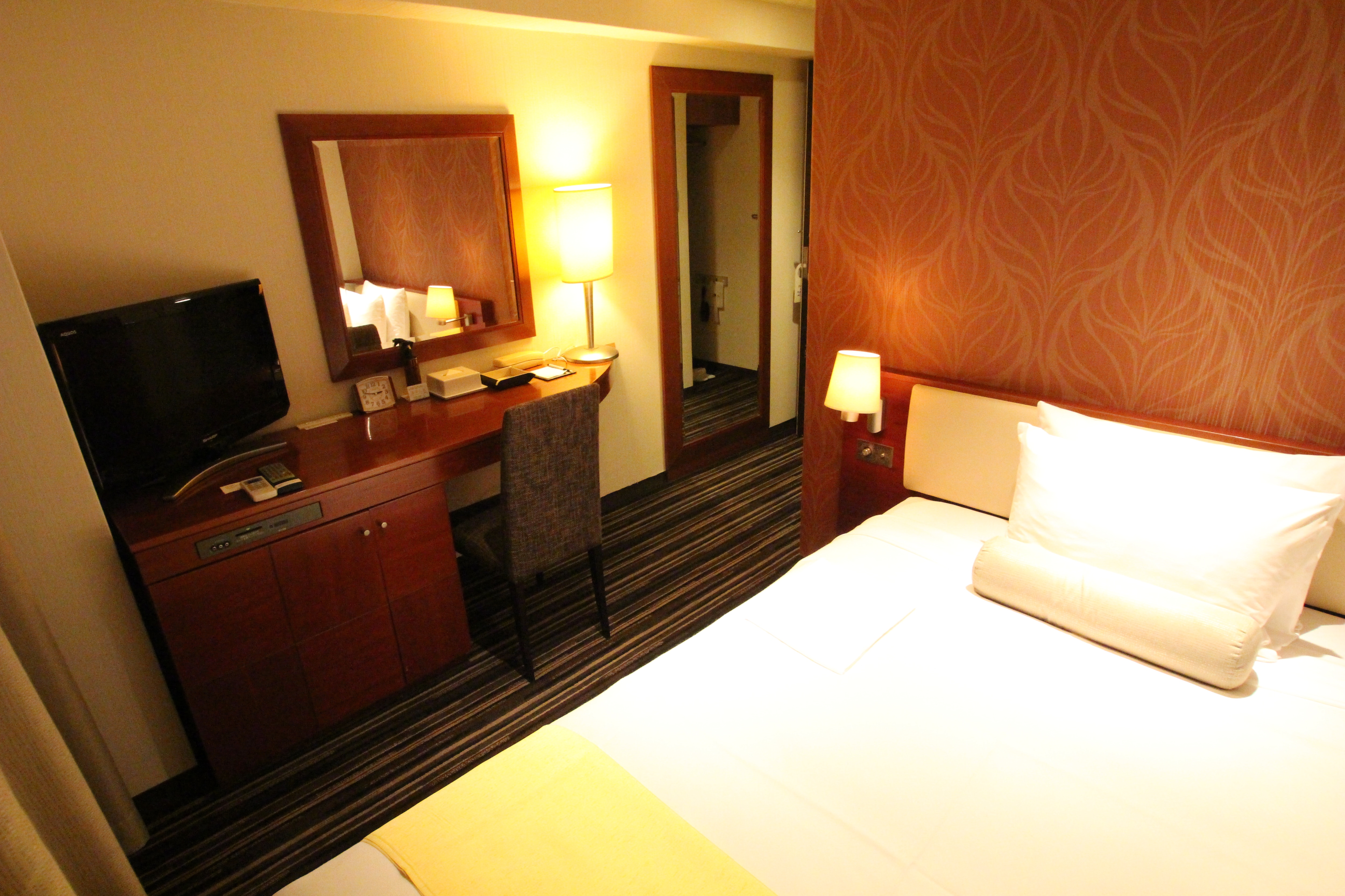 Standard room guest room example