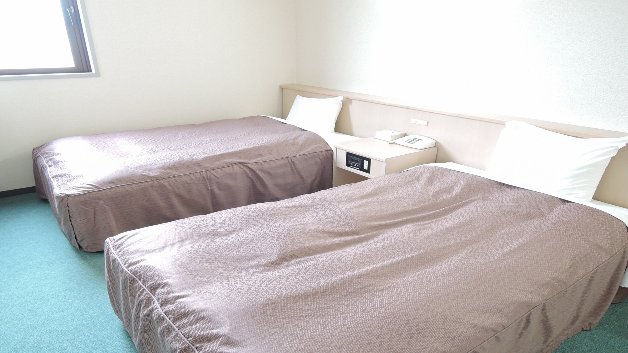 *[Non-smoking: Example of a room] Western-style twin room that can accommodate 2-3 people.