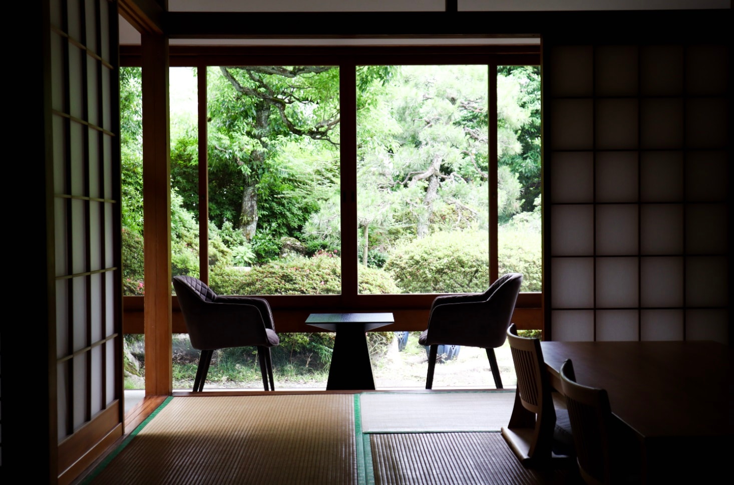 [112] Room in the back garden of the annex | Japanese-style room + veranda (with bathroom and toilet) | Annex, 1st floor | Non-smoking | Wi-Fi | Corner room
