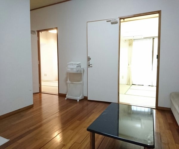 [Non-smoking] Japanese-style room 3 rooms (40-50 square meters), no kitchen