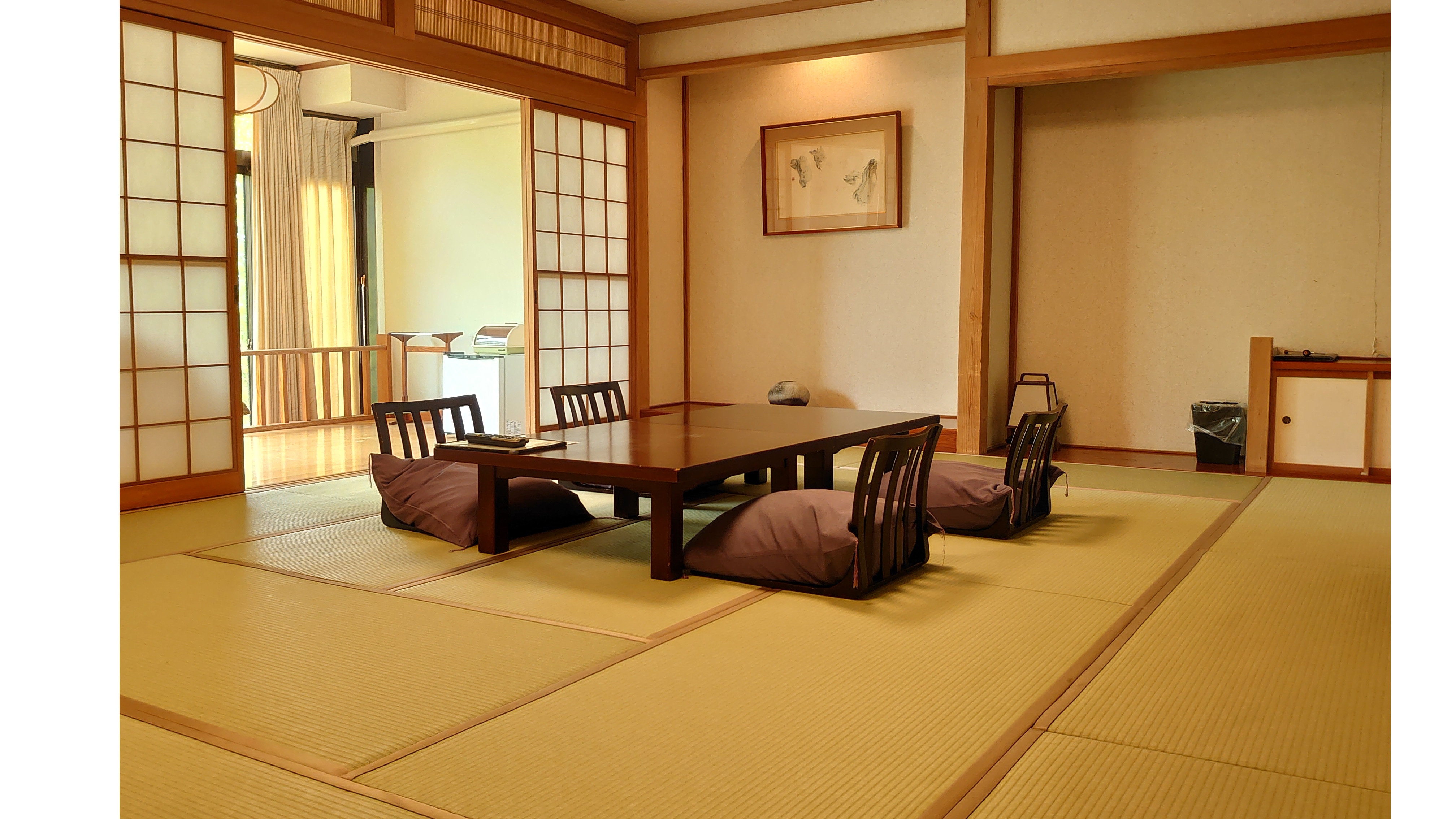 2nd floor, Yunosawakan Japanese-style room, 17 tatami mats, "205 Satsuki" with bath and toilet