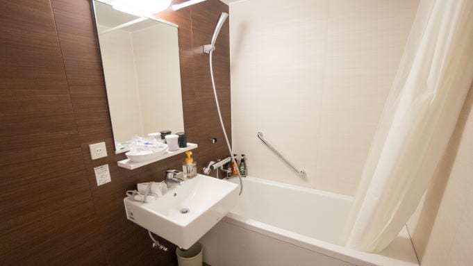 [In-room] Bathroom (Family Deluxe)
