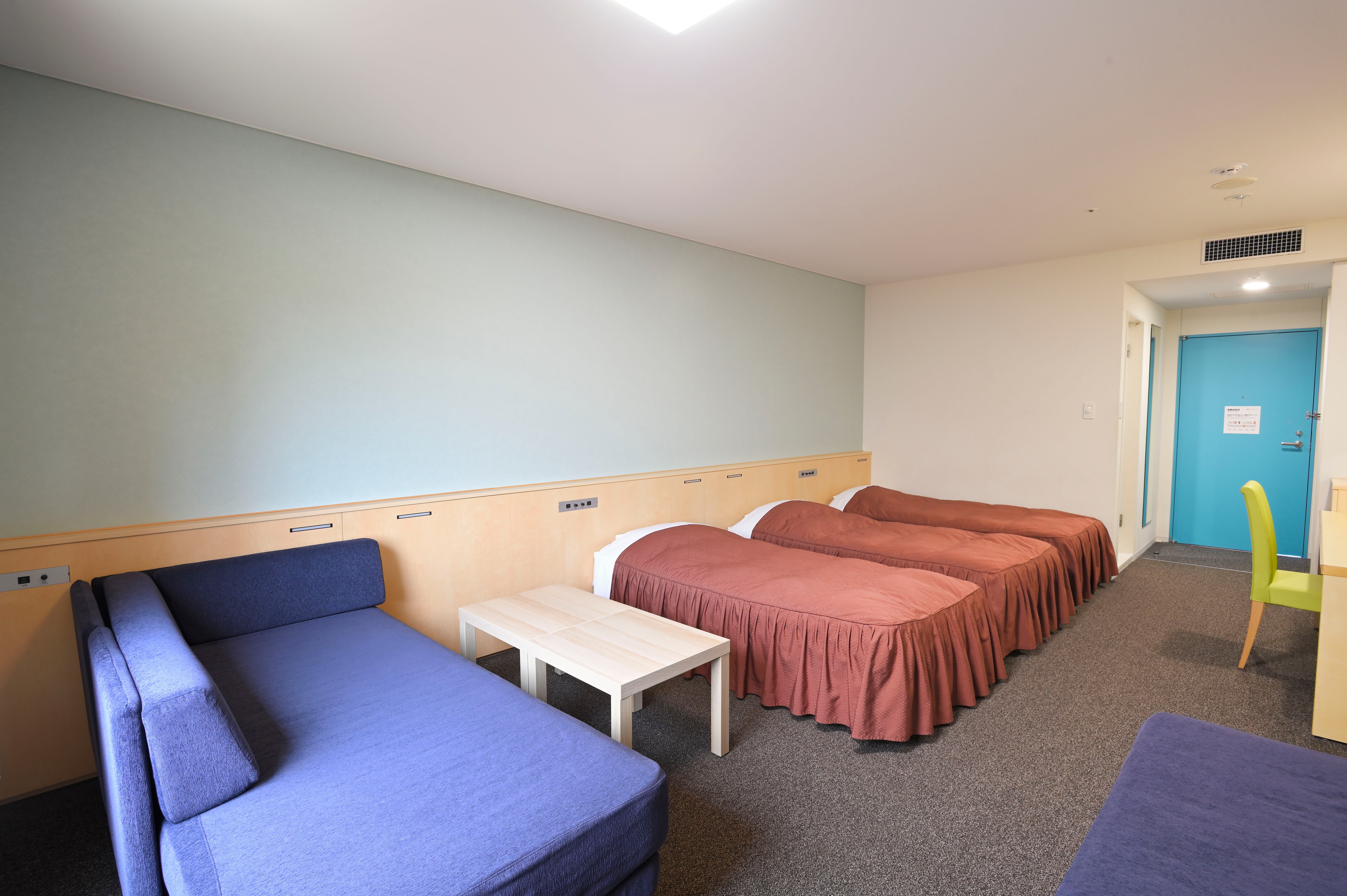 Deluxe Twin Western-style Room (2604)