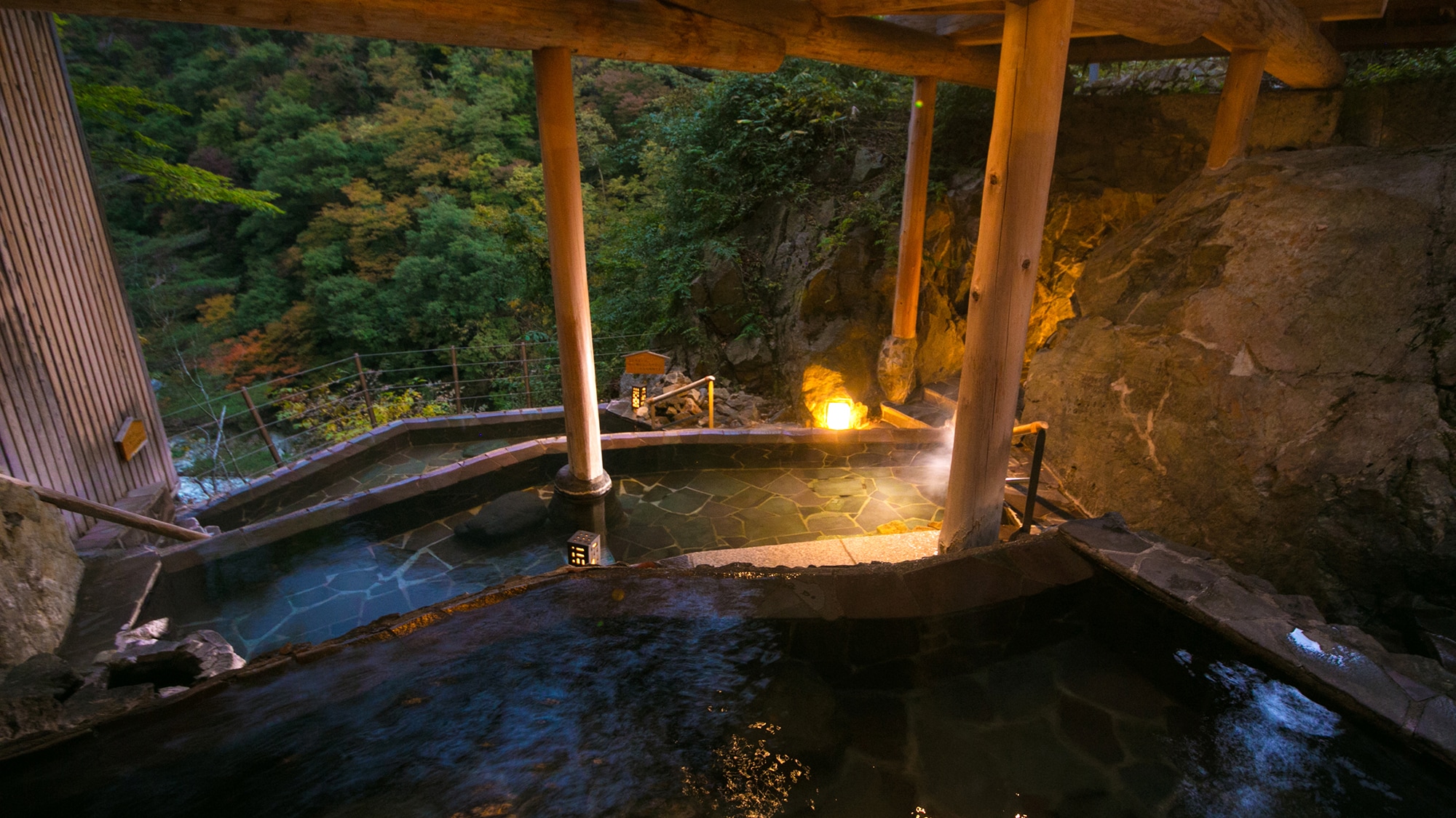 【四季舞台-Tanada】片刻欣賞隨著太陽下山而變幻的“自然美景”。