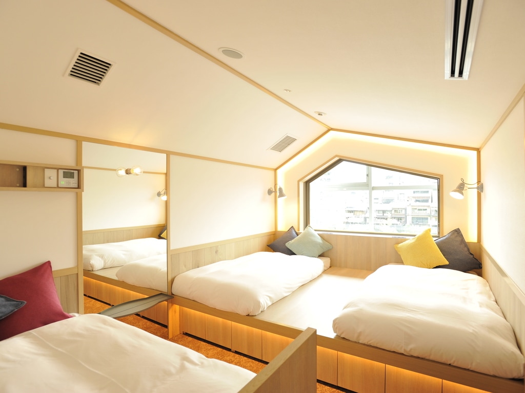 Triple room example