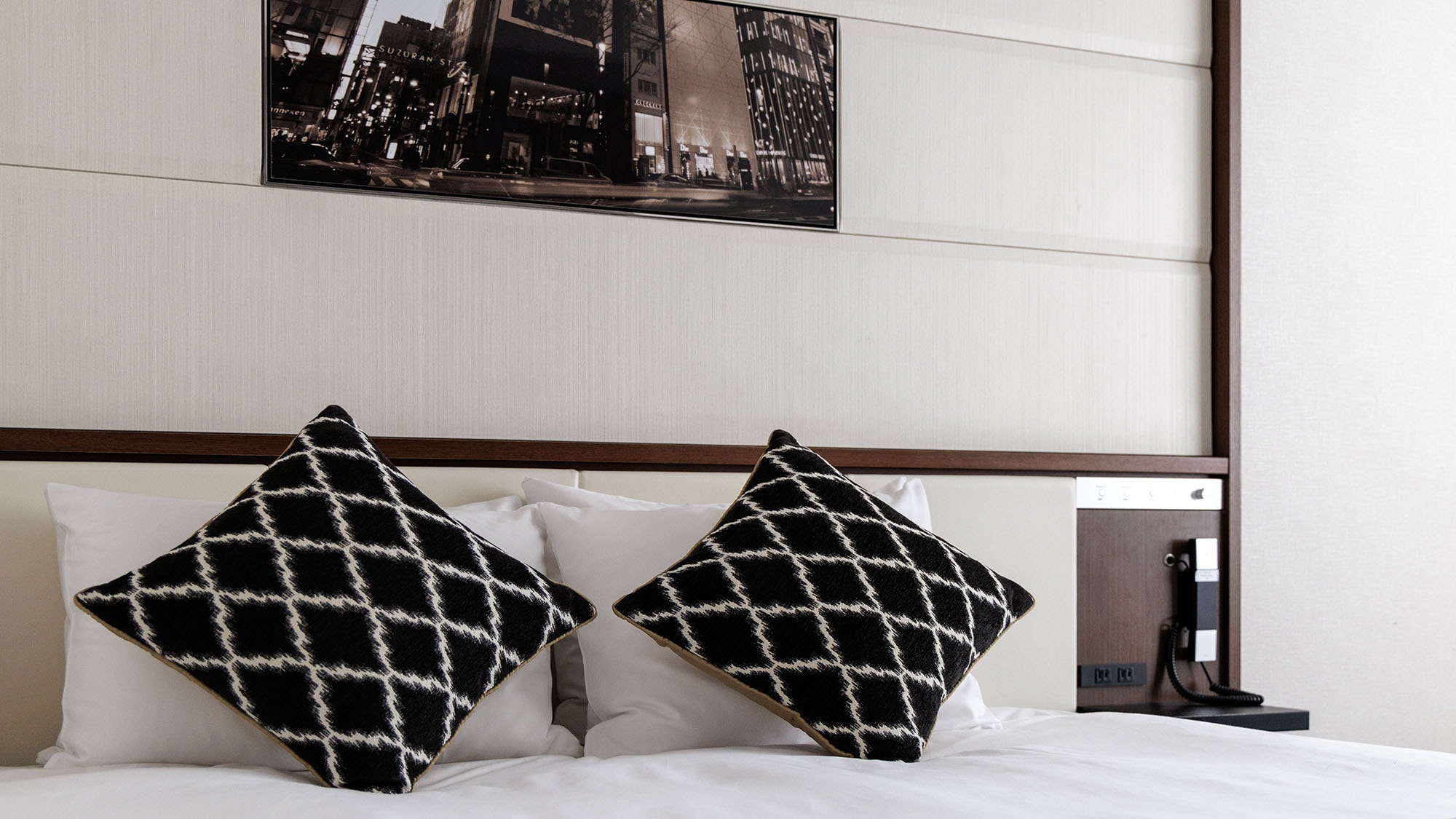 DOUBLE / Double 20m² (Lebar tempat tidur: 160cm x 195cm, 1 tempat tidur)