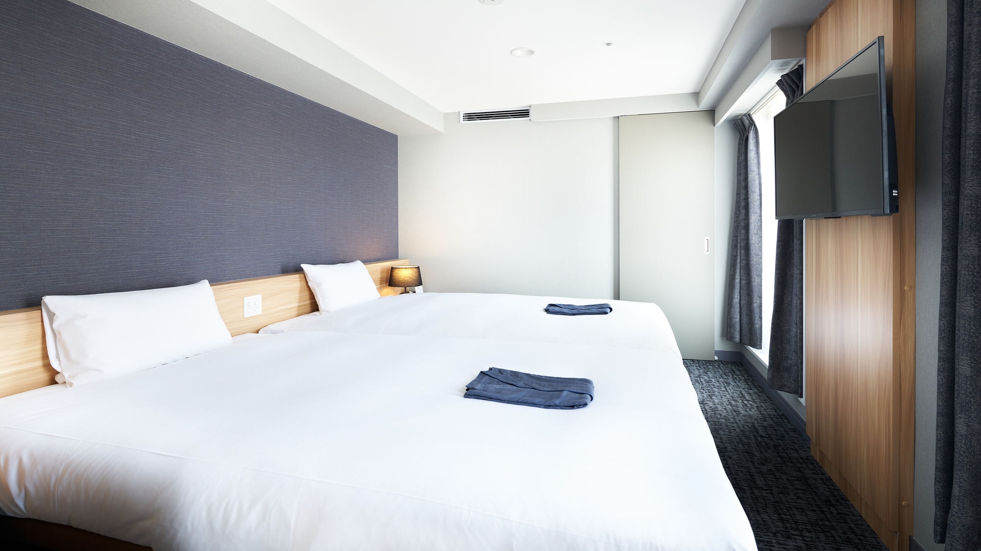  -ICHO- High-rise concept floor (suite room)