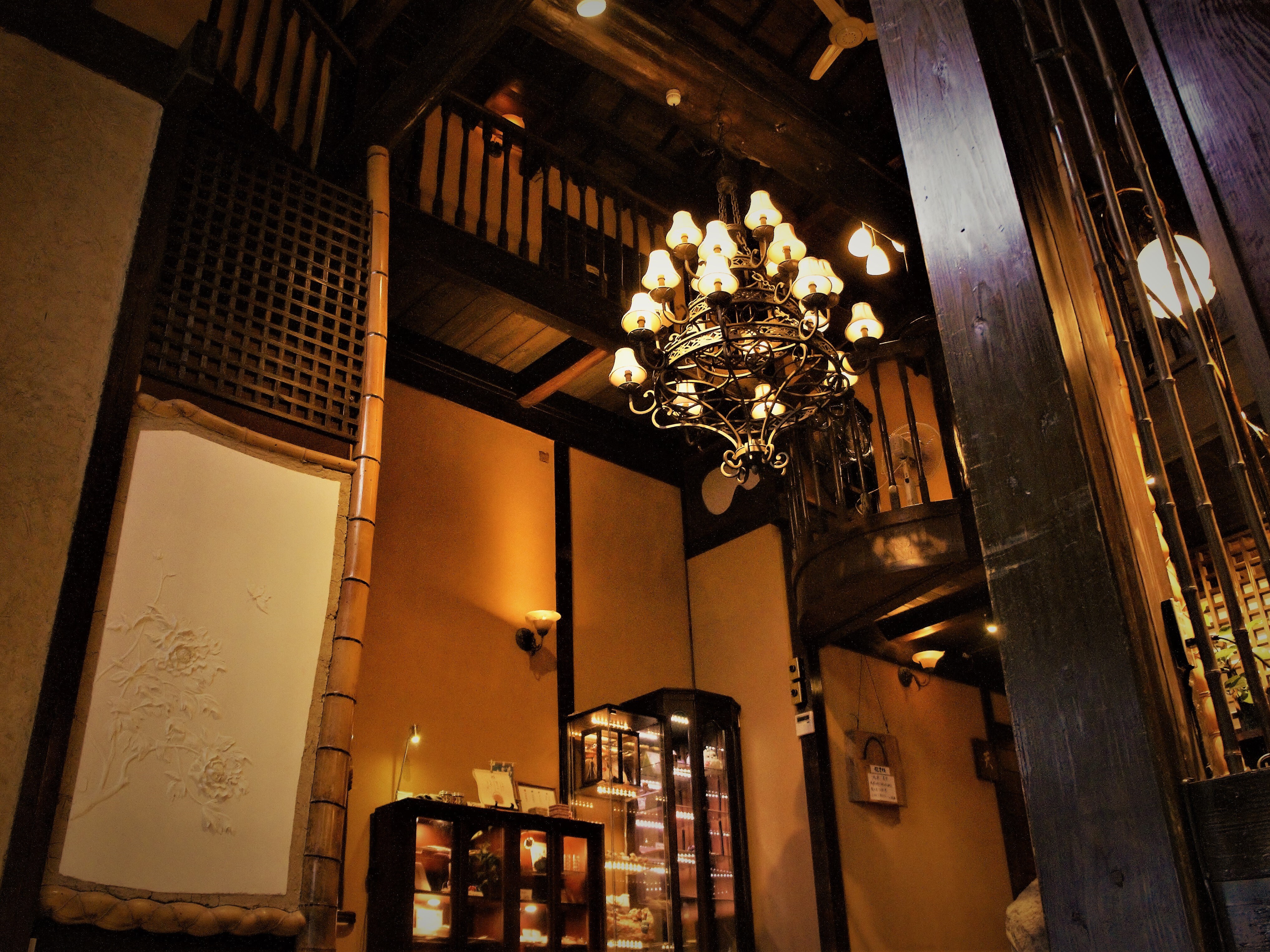 Lobby 1