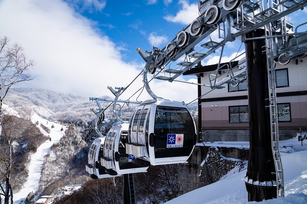 Shiga Kogen resort gondola winter scenery