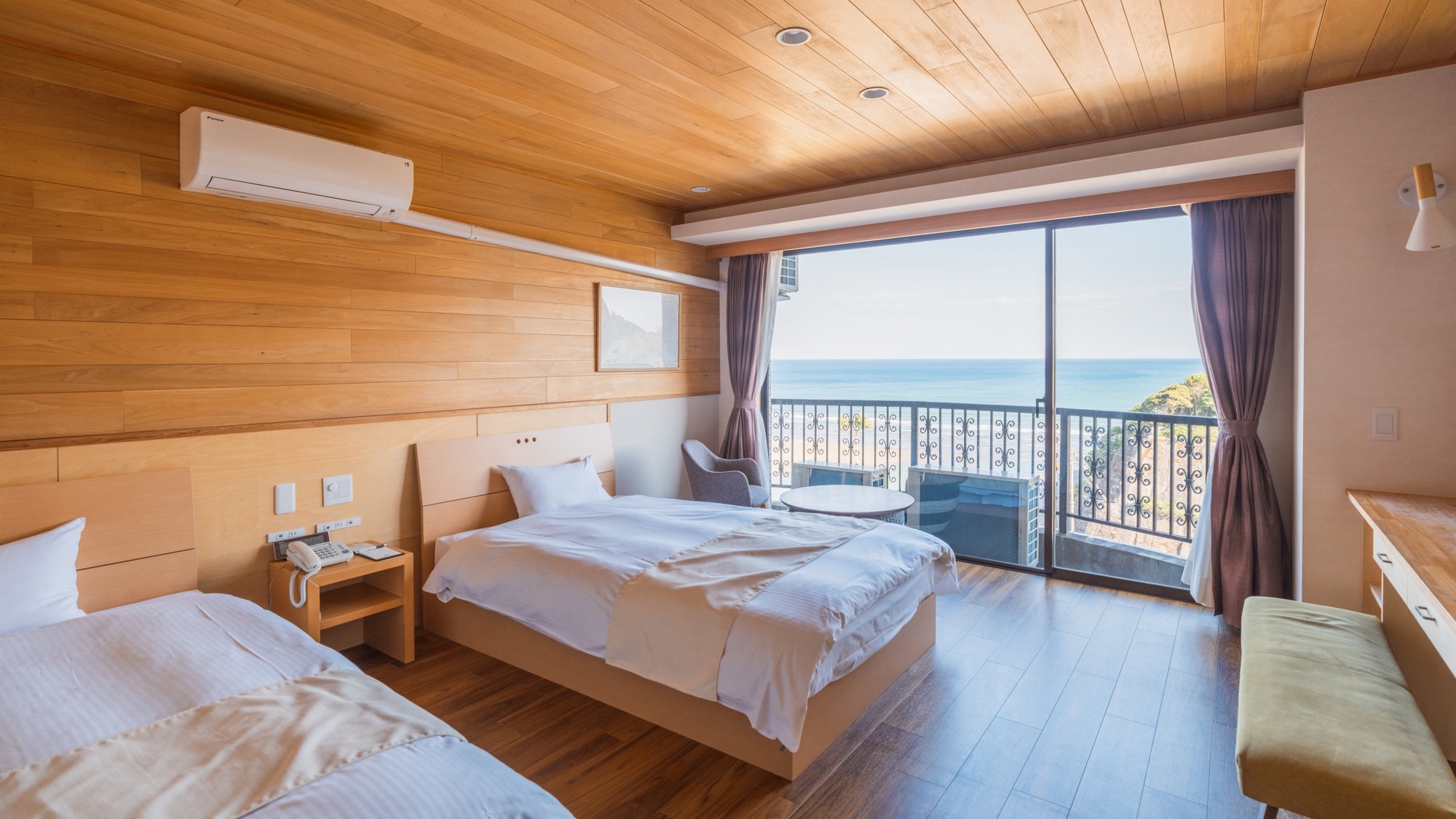 [海景] 豪华双床房