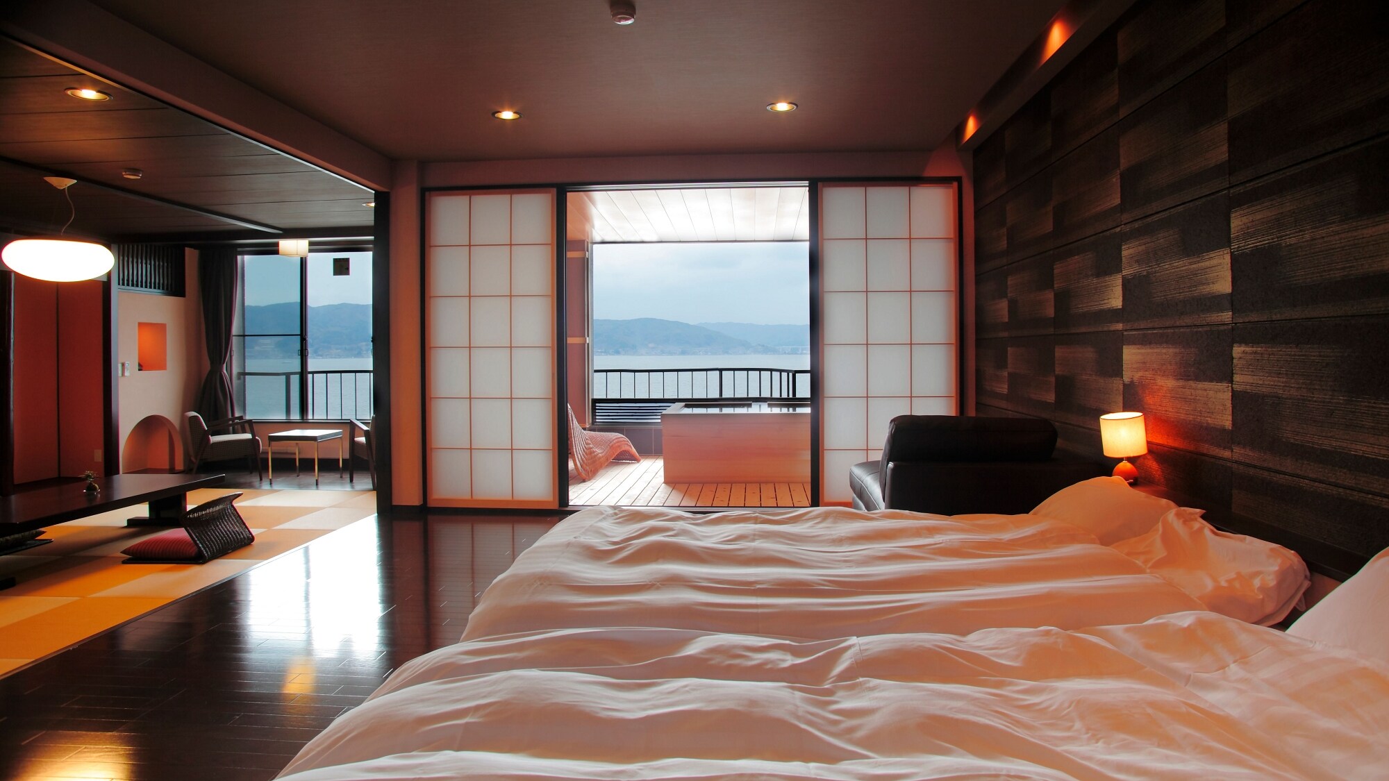 [Presidential Suite ◇ Shizuku of Miho] The best time to be healed by Lake Suwa and a pure source.