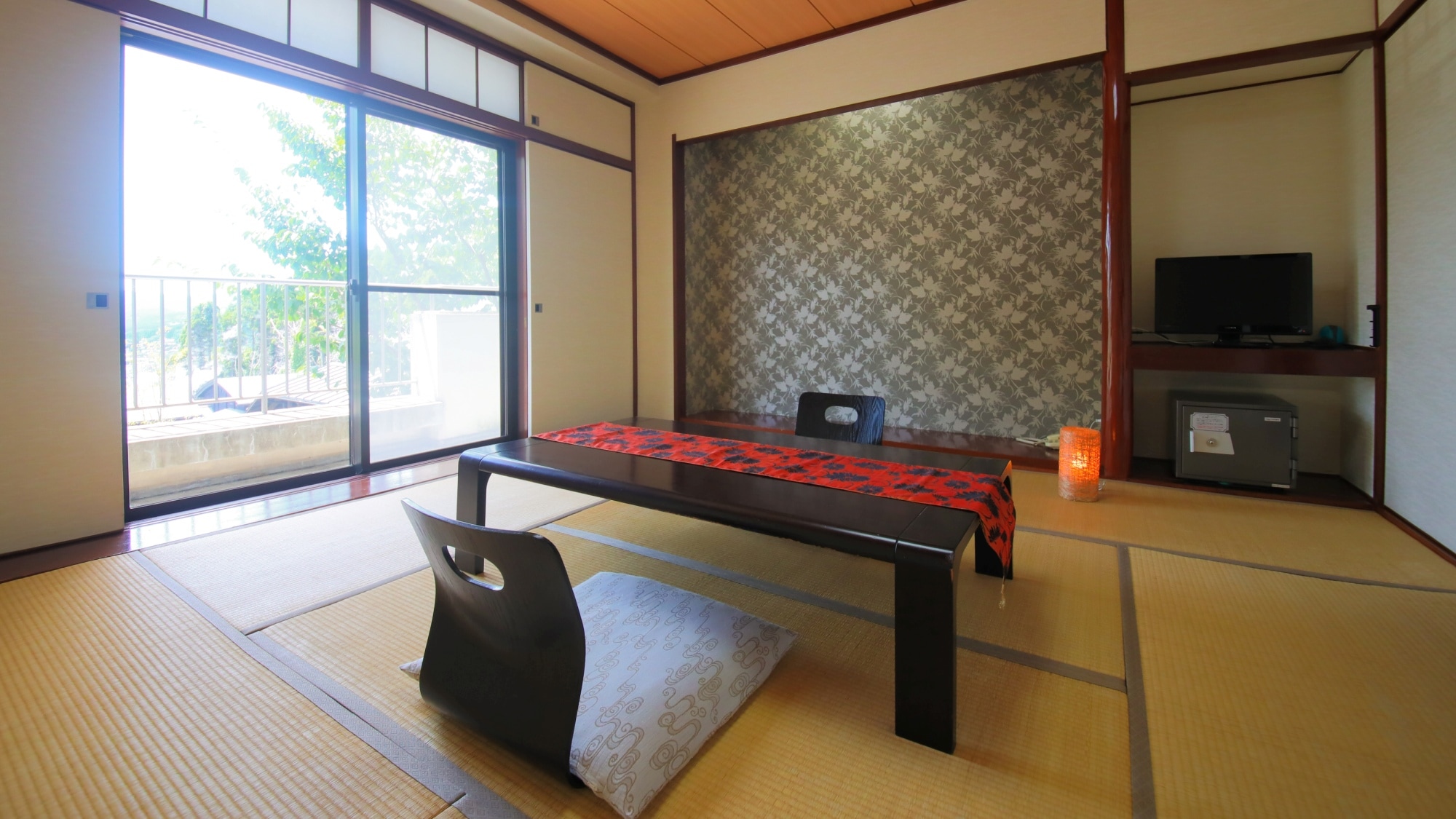 [Main house] 2nd floor Japanese-style room (8 tatami mats) (example)