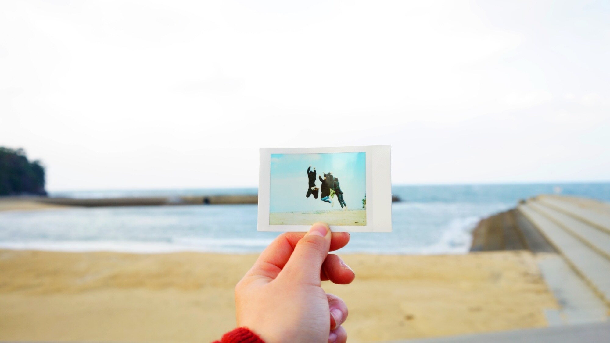 Dịch vụ Instax lưu giữ những kỷ niệm dưới dạng hình ảnh hữu hình.