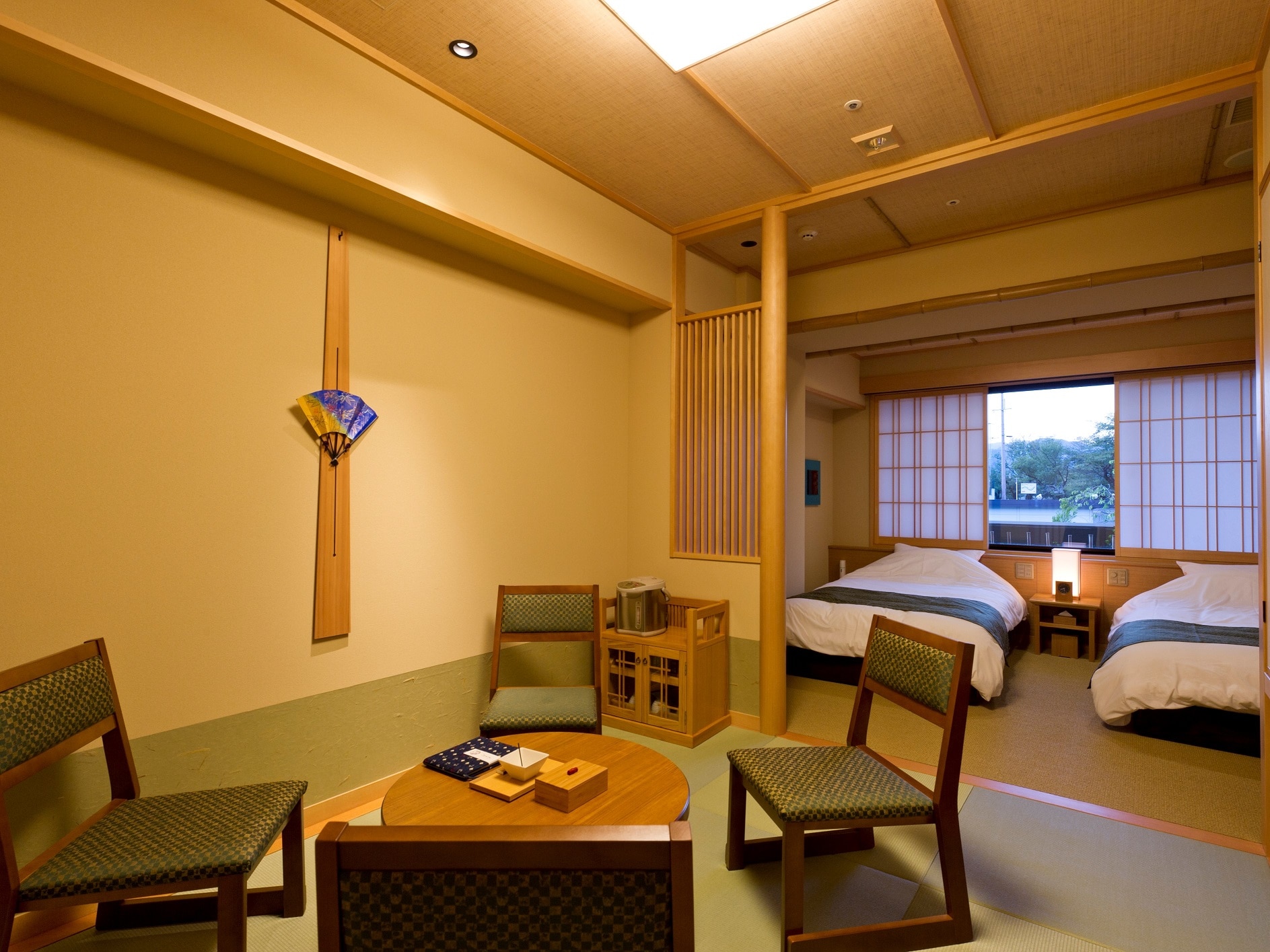 [Kyoto Japanese style] Japanese-Western room