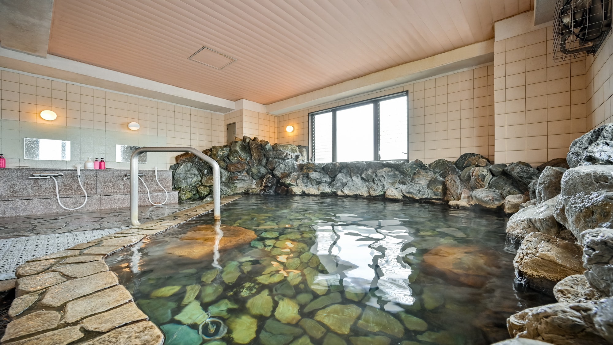 ■Large public bath■